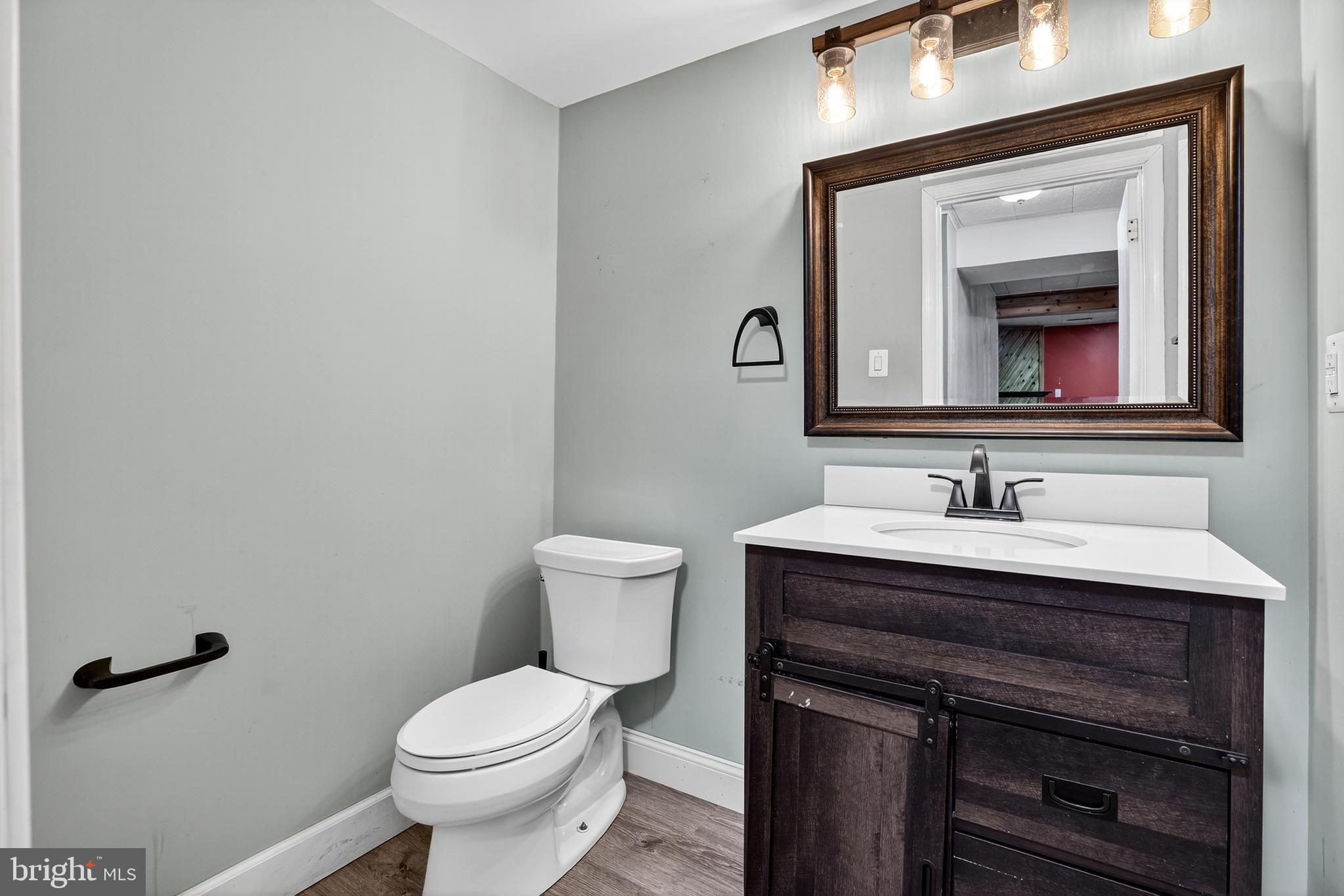 6784 WOOD DUCK COURT