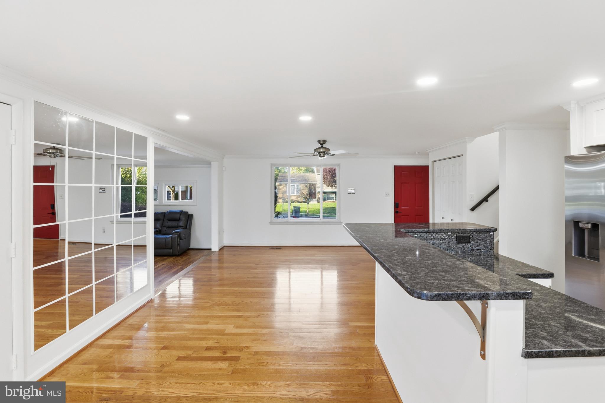 1816 ROCKY GLEN DRIVE