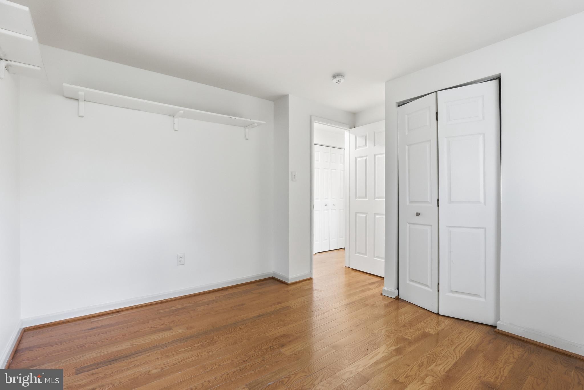 1816 ROCKY GLEN DRIVE