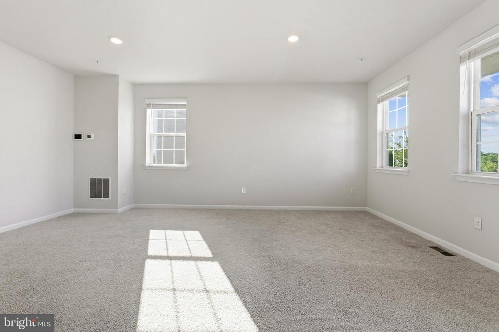 2006 FAUNA DRIVE