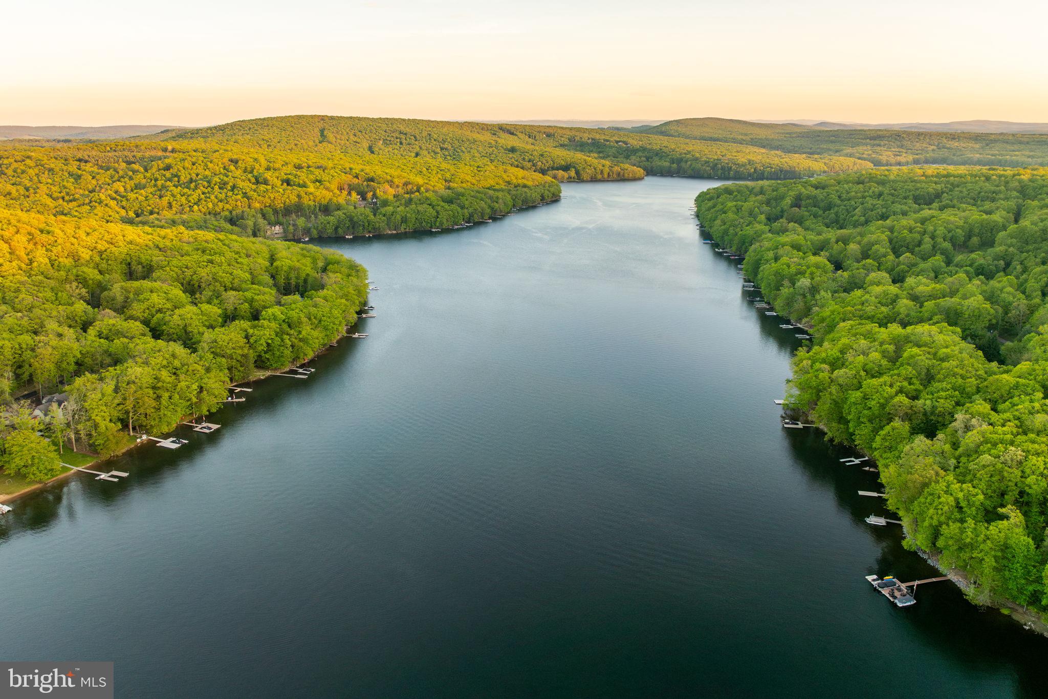 422 MOUNTAINTOP ROAD