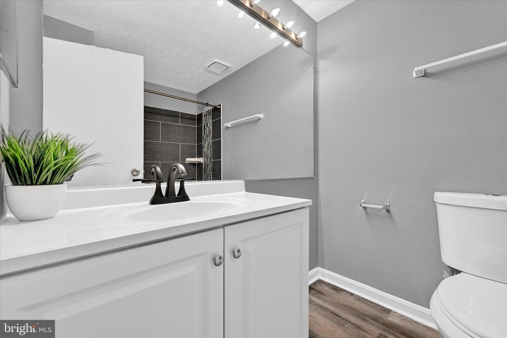 7712 PATUXENT OAK COURT