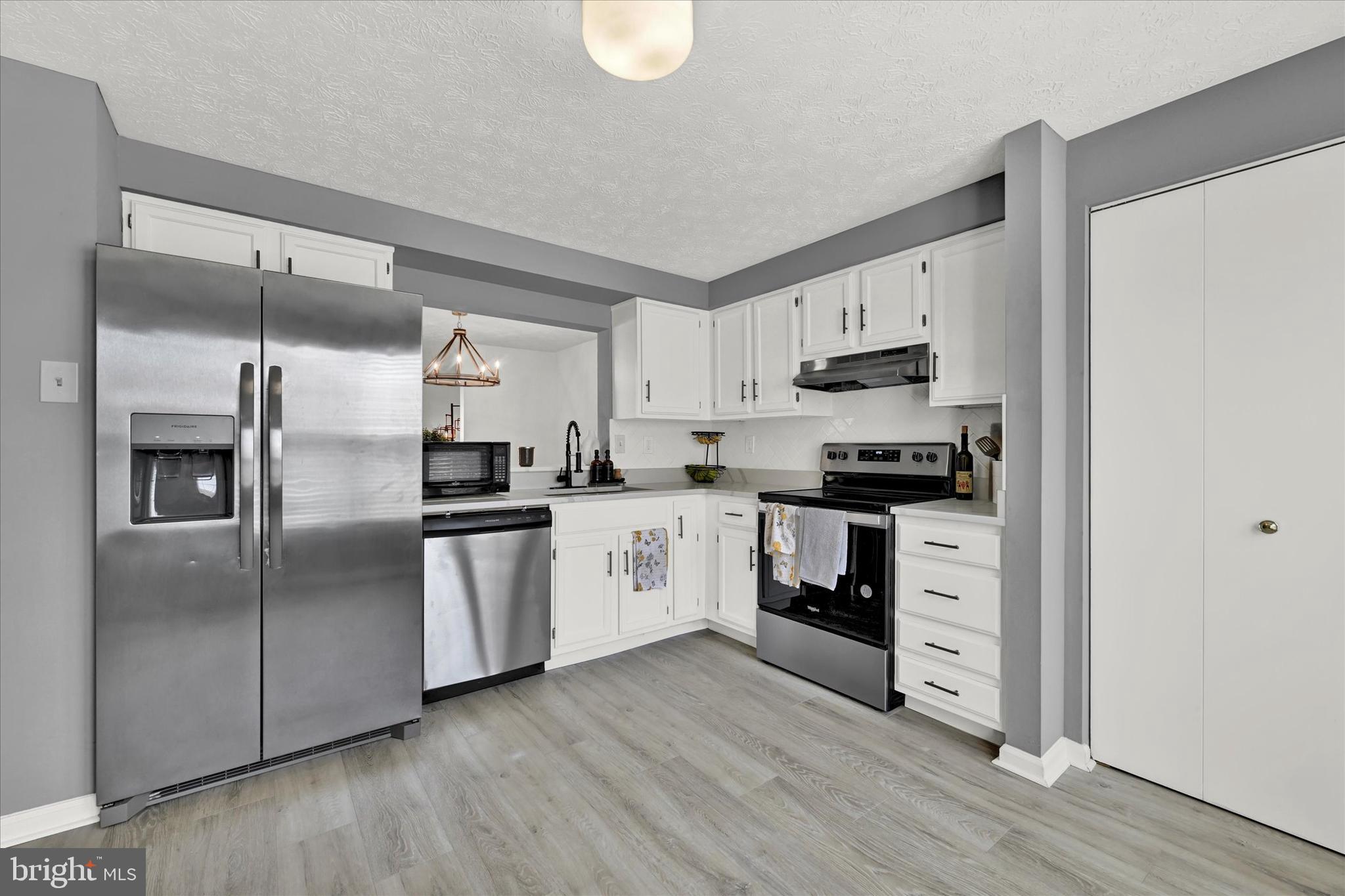 7712 PATUXENT OAK COURT