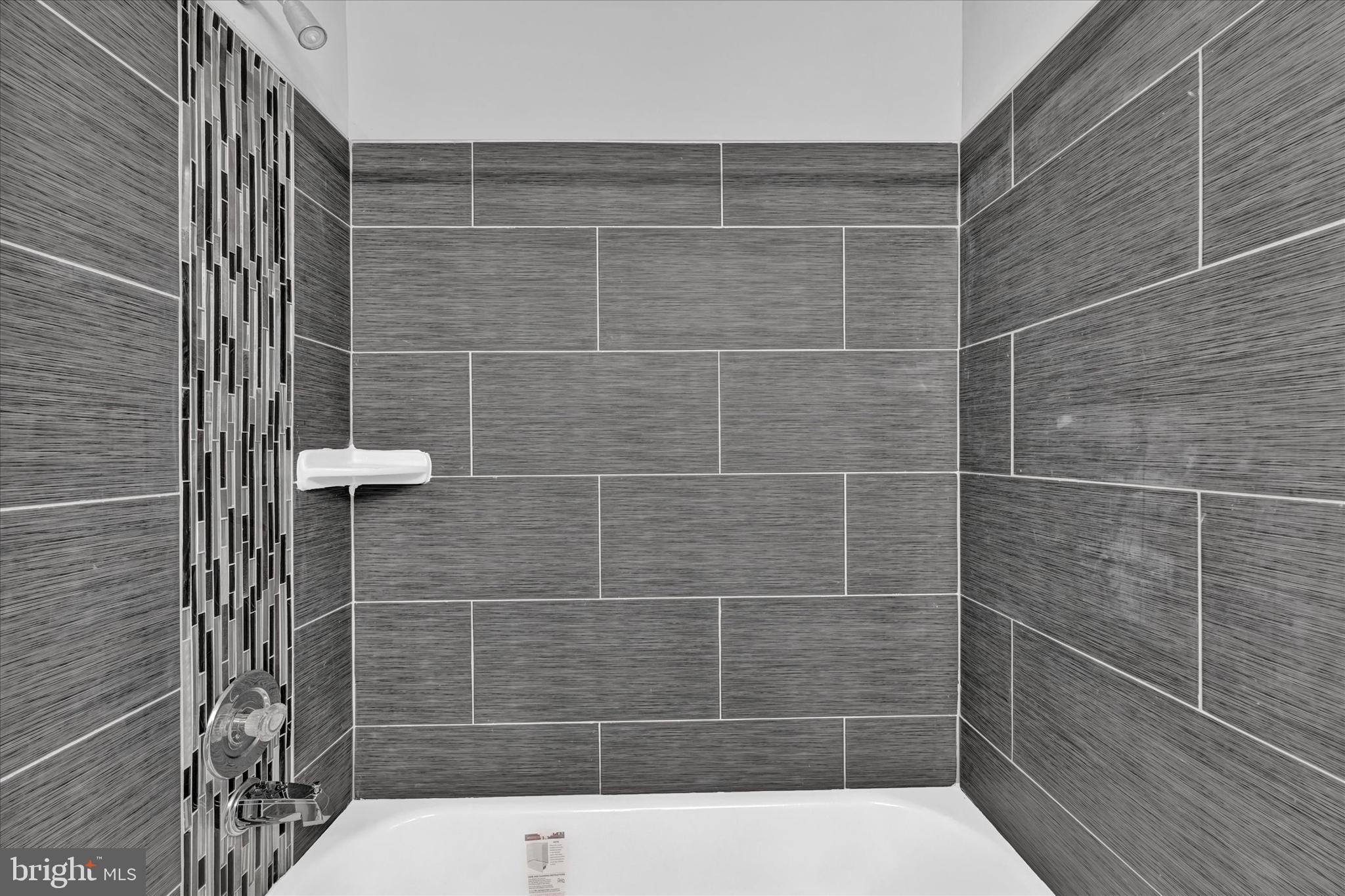 7712 PATUXENT OAK COURT