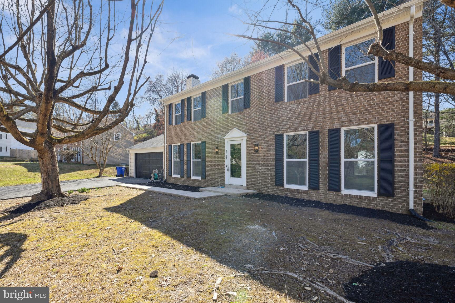 3622 FONT HILL DRIVE