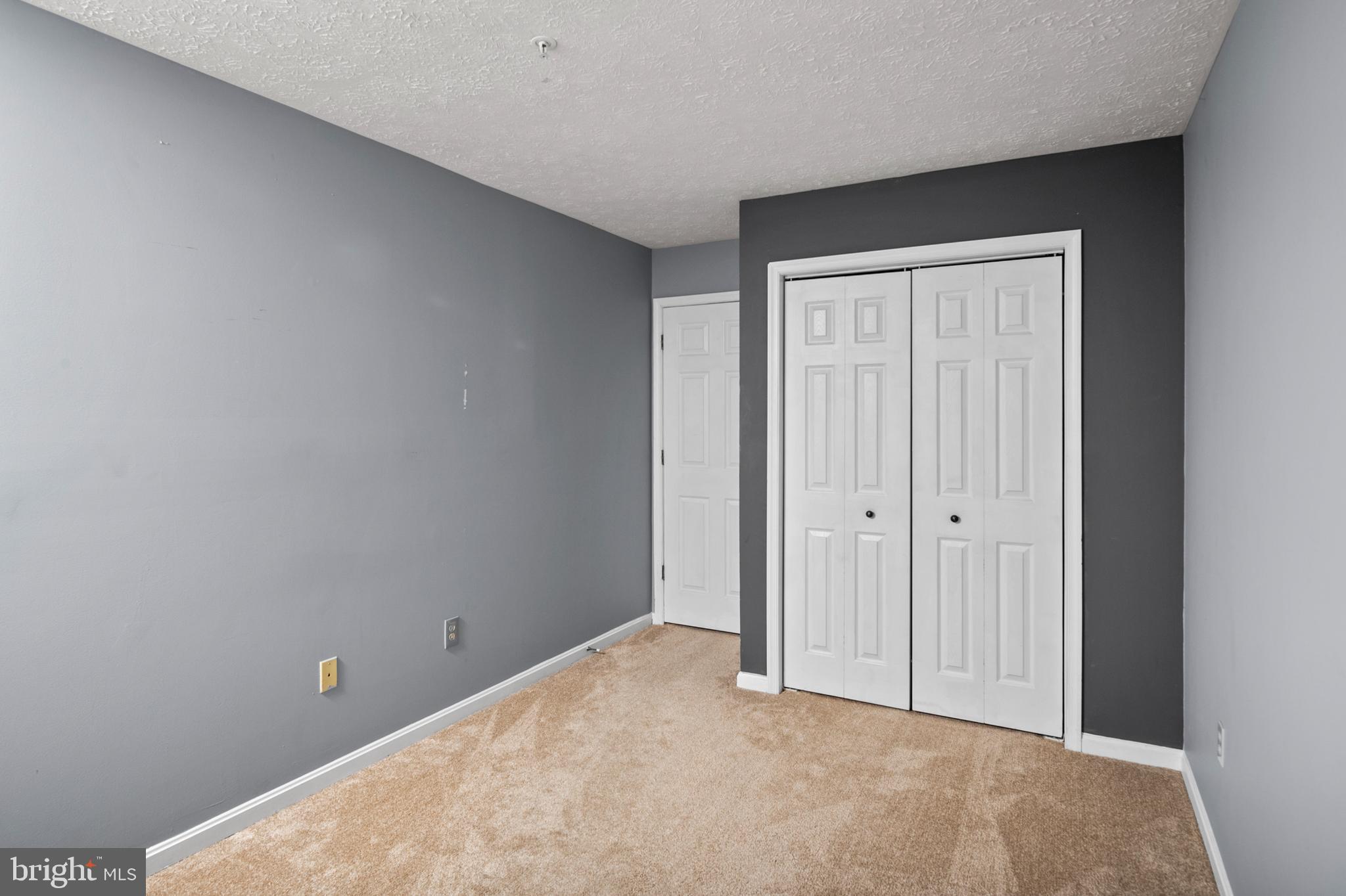 8907 MALLARD COURT