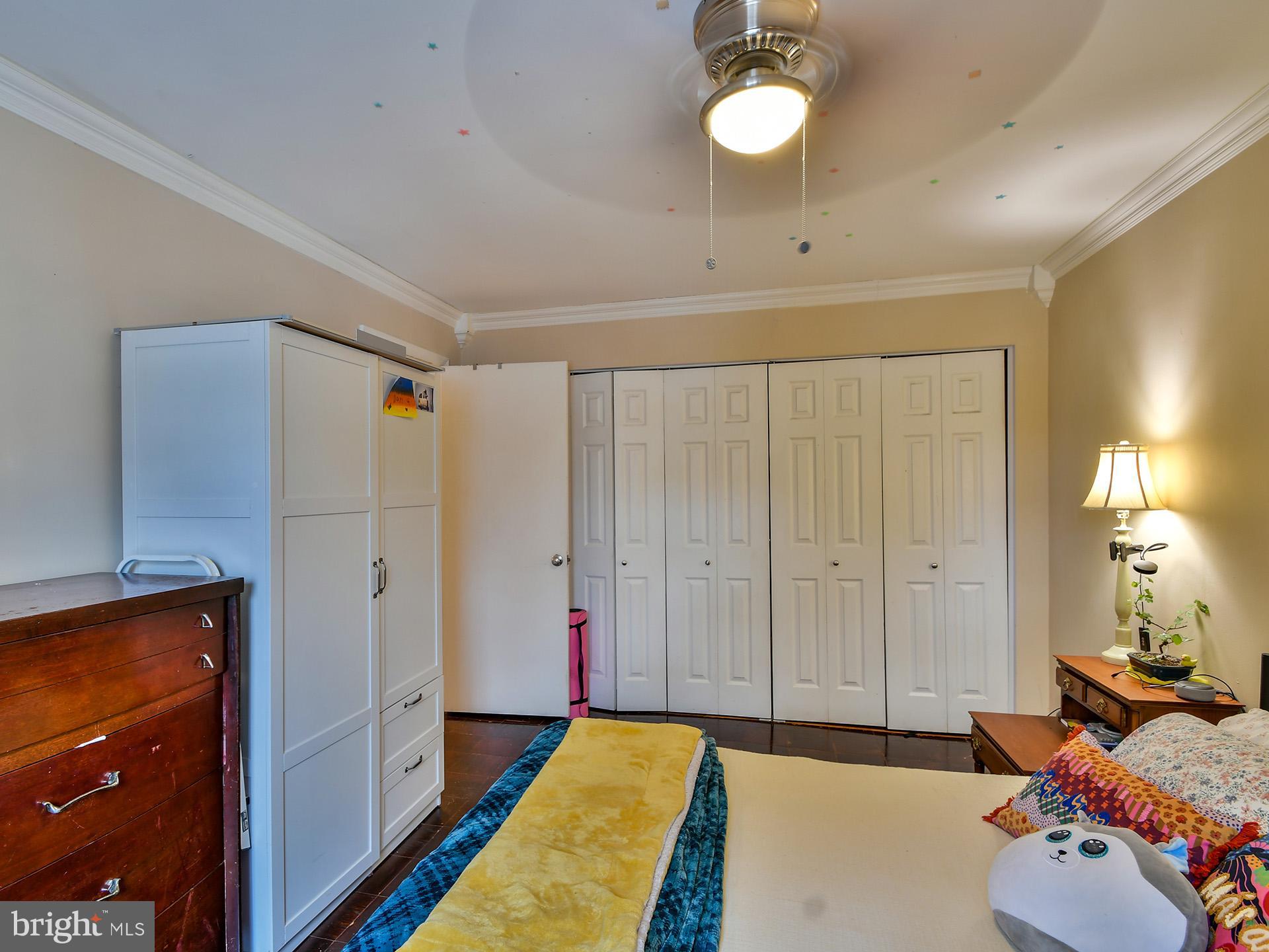 850 QUINCE ORCHARD BOULEVARD 201