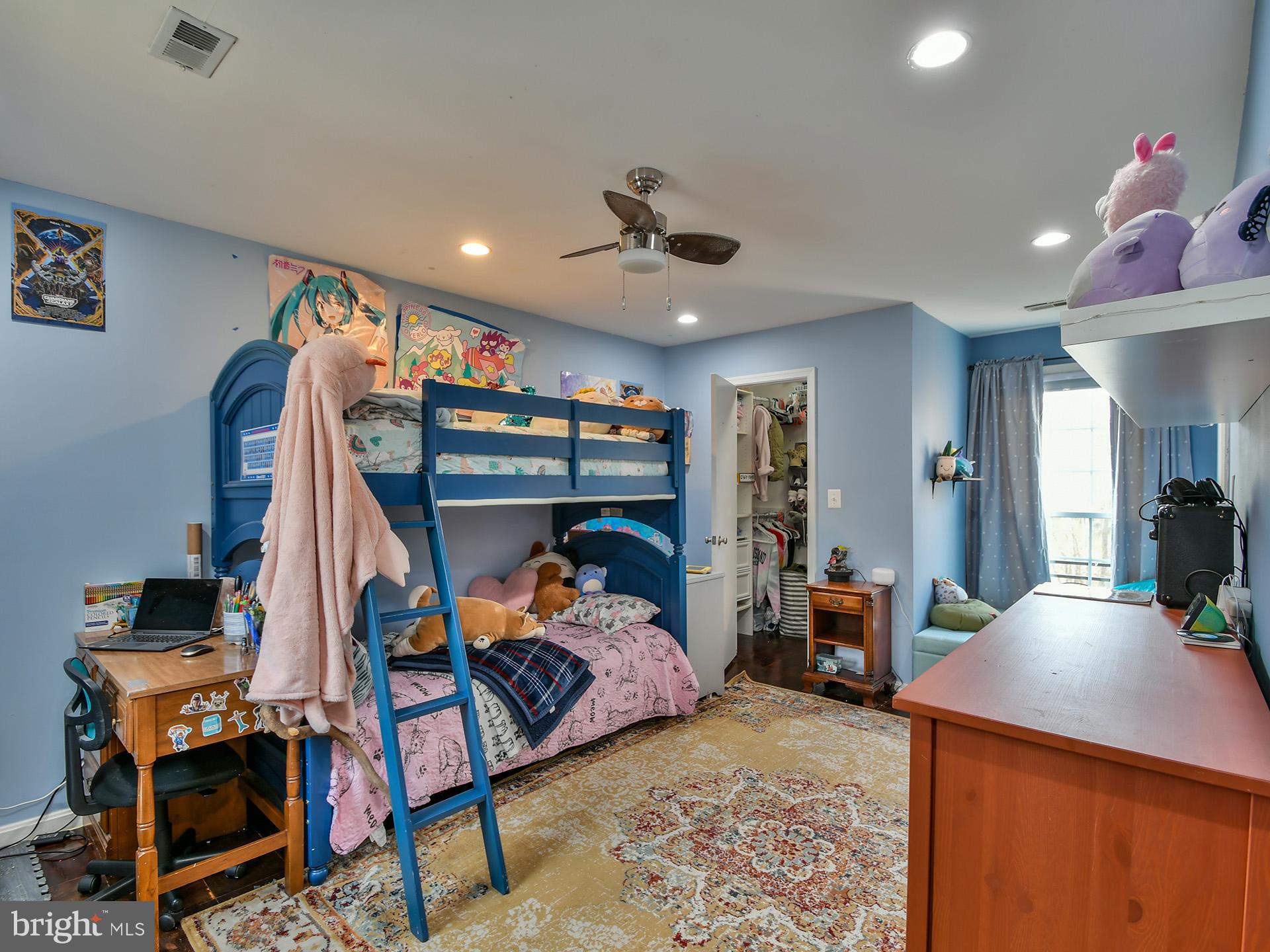 850 QUINCE ORCHARD BOULEVARD 201