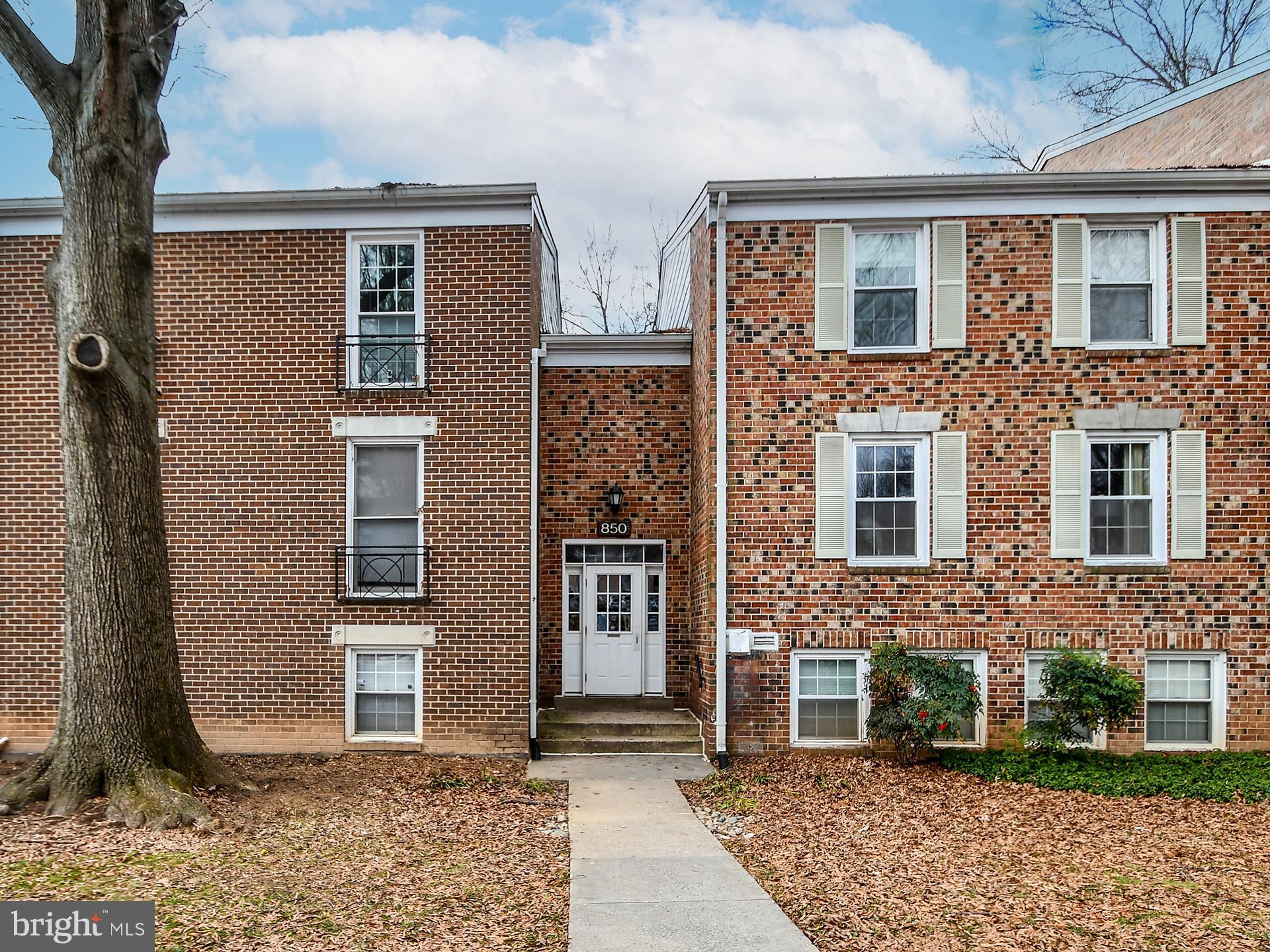 850 QUINCE ORCHARD BOULEVARD 201