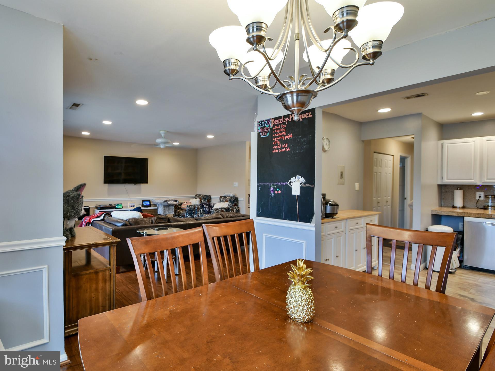 850 QUINCE ORCHARD BOULEVARD 201