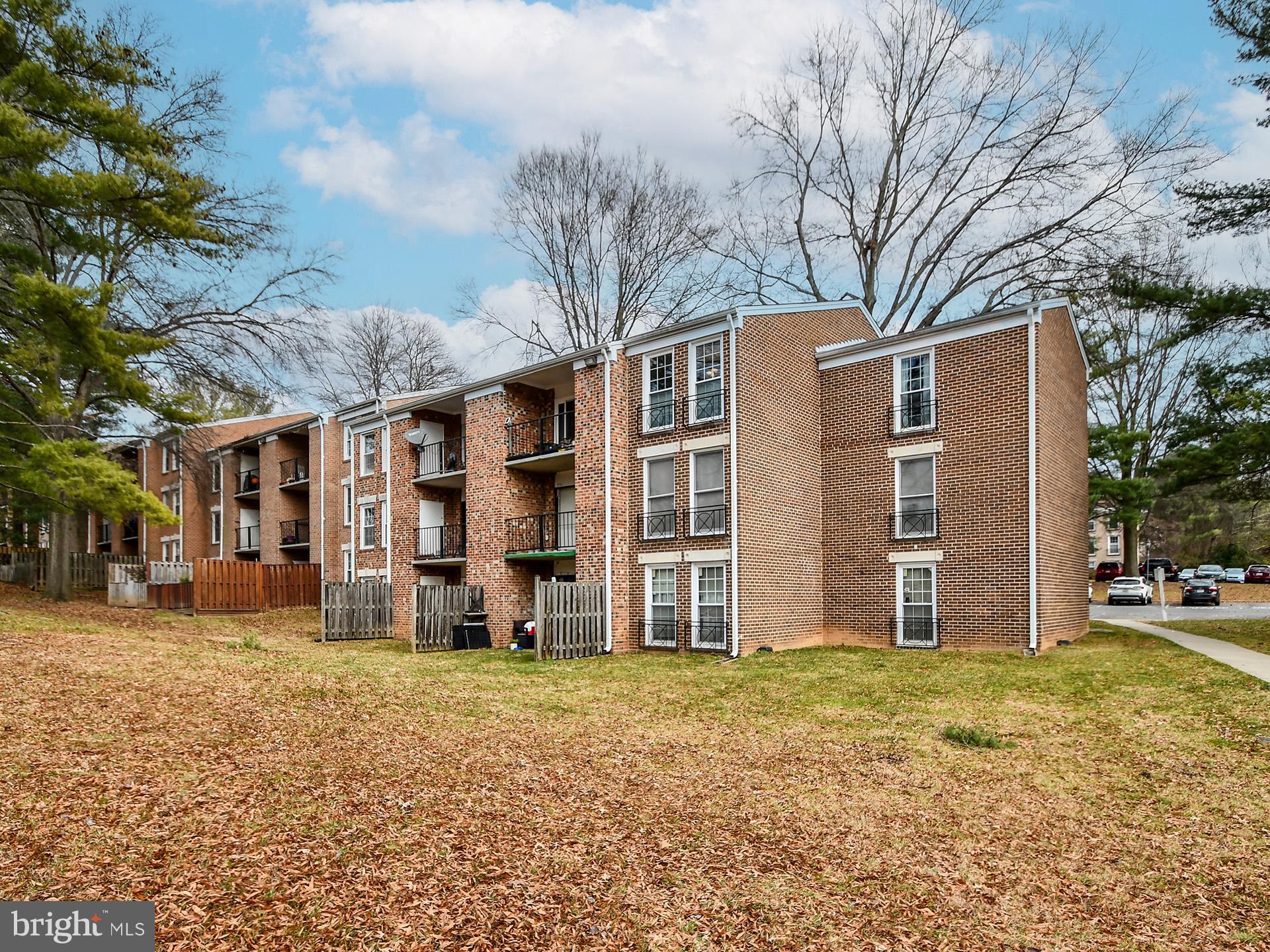 850 QUINCE ORCHARD BOULEVARD 201
