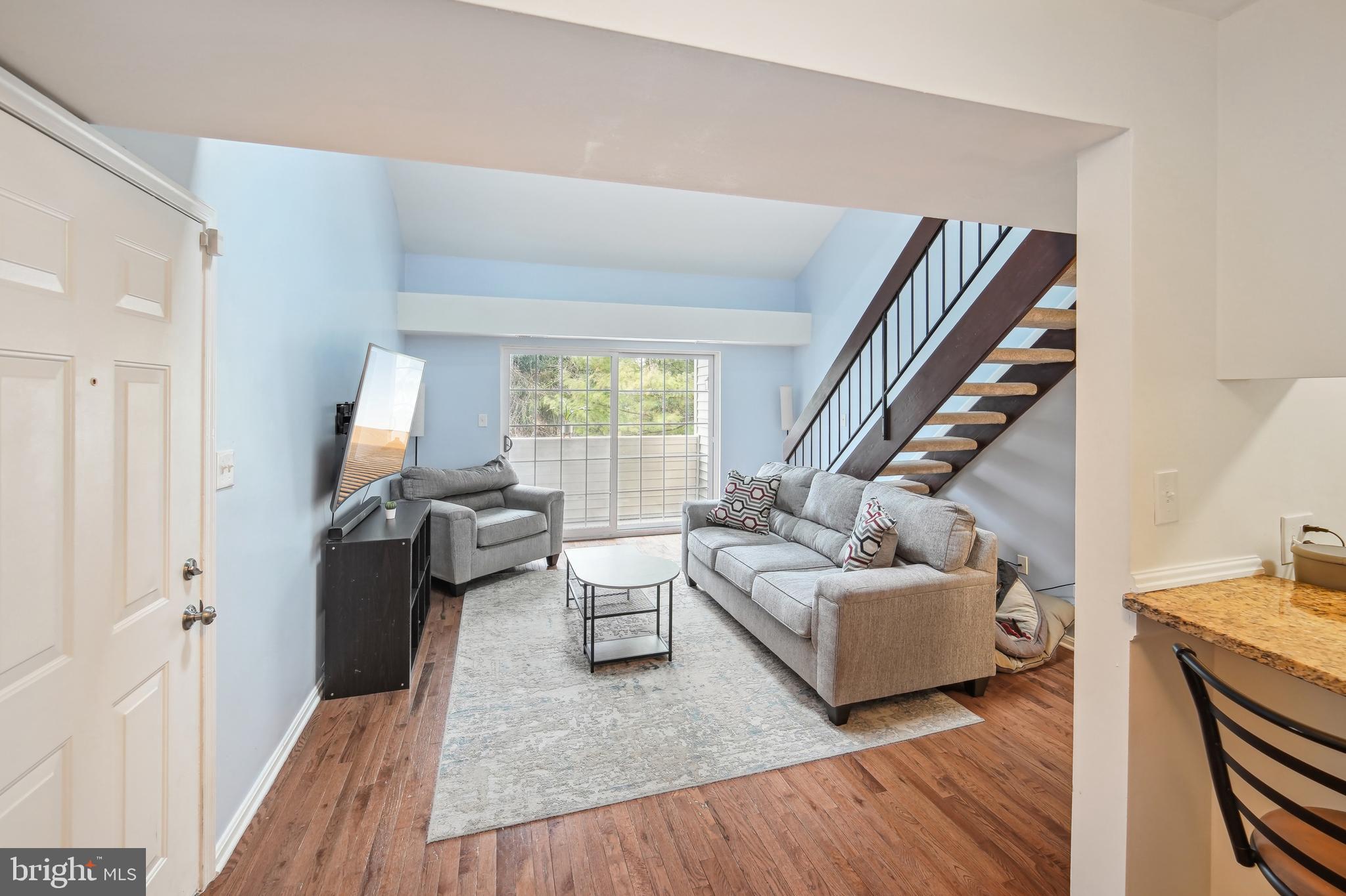 1601 CARRIAGE HOUSE TERRACE H