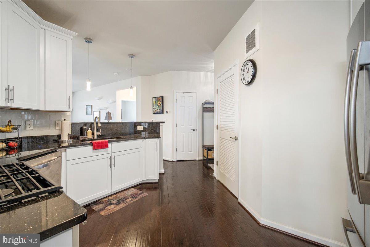 3835 DOC BERLIN DRIVE 42