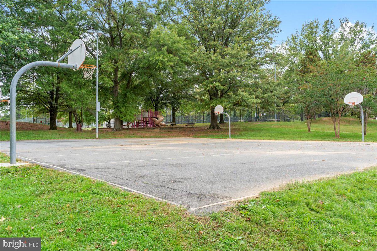 3835 DOC BERLIN DRIVE 42