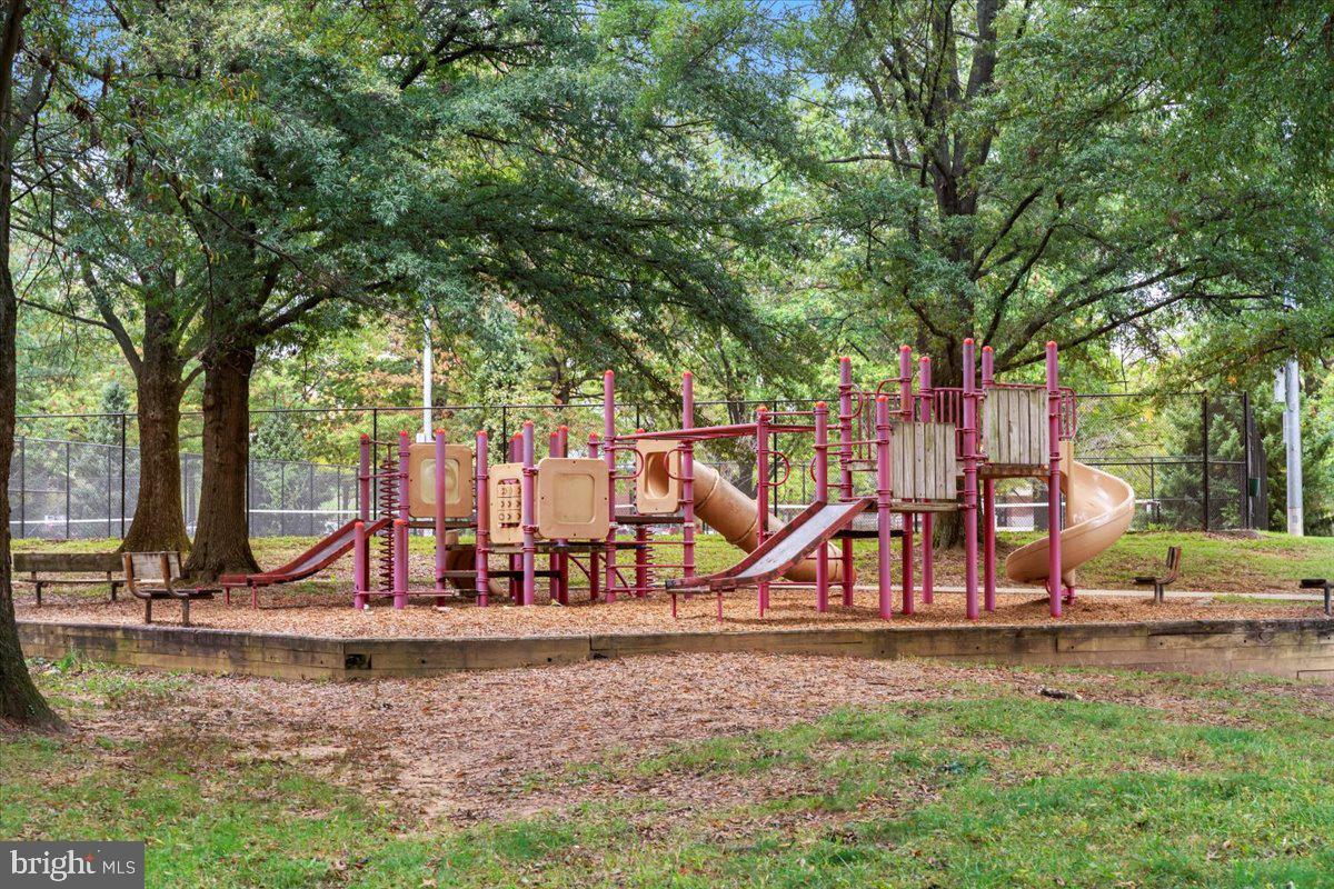 3835 DOC BERLIN DRIVE 42