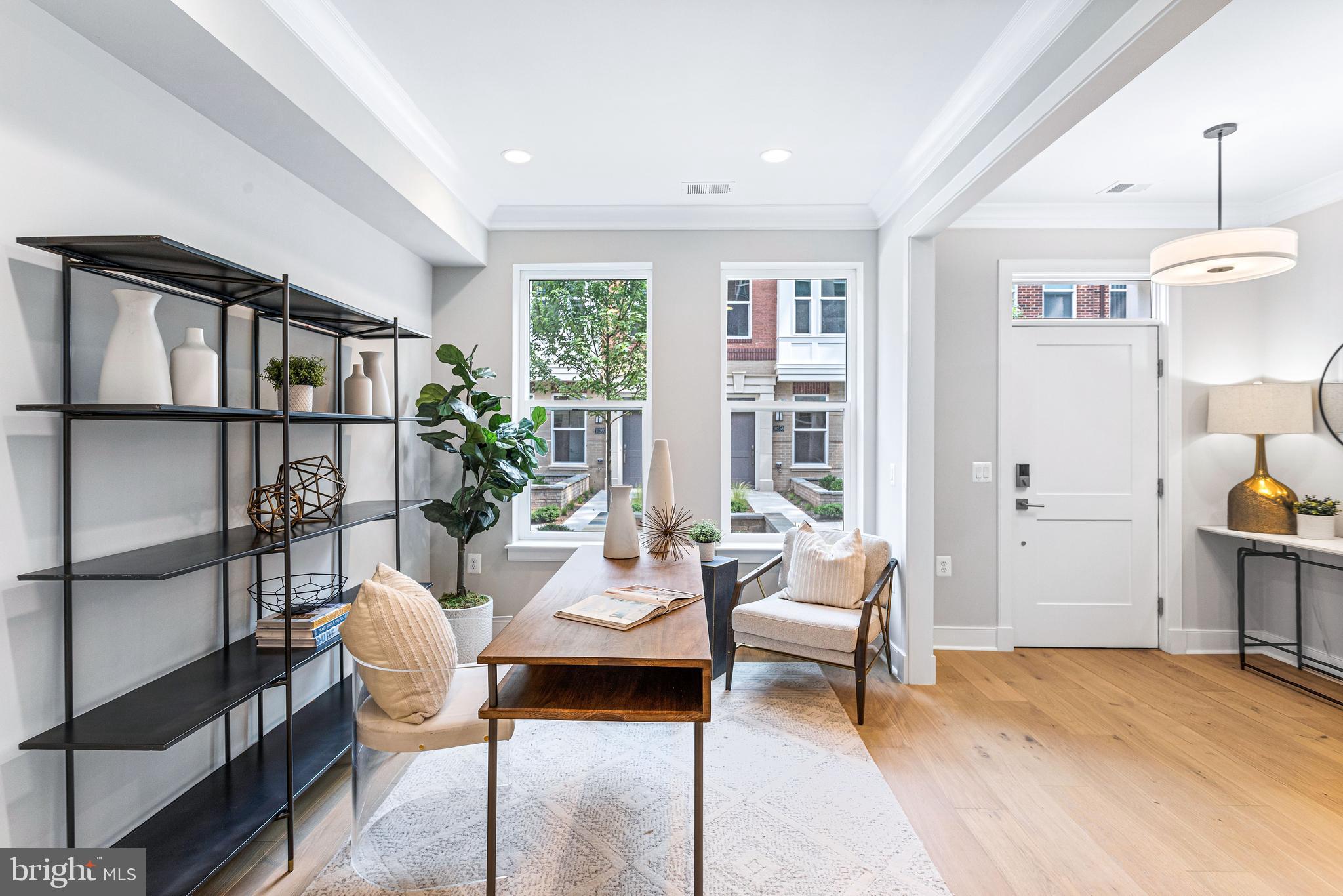 10258 GROSVENOR