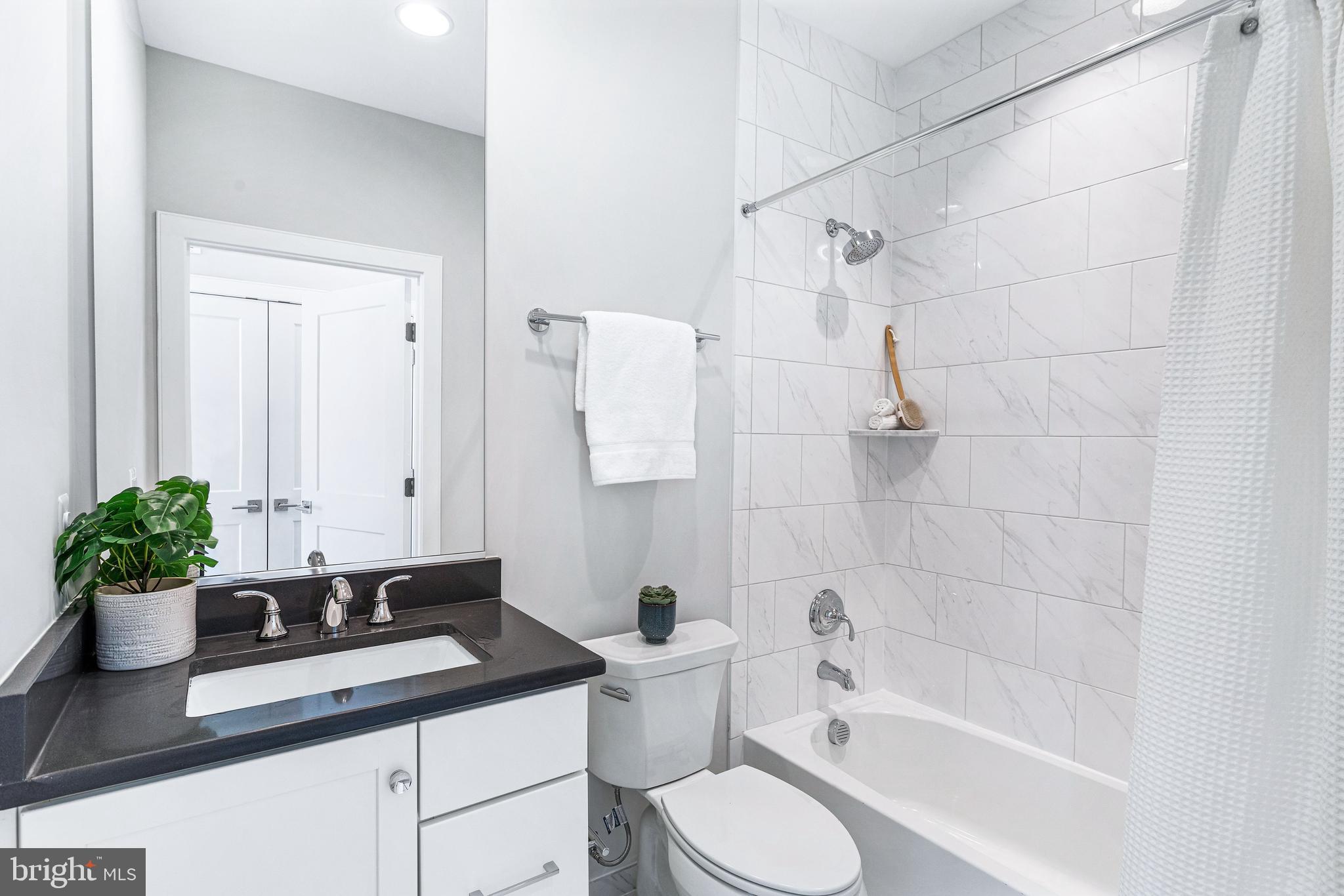 10258 GROSVENOR