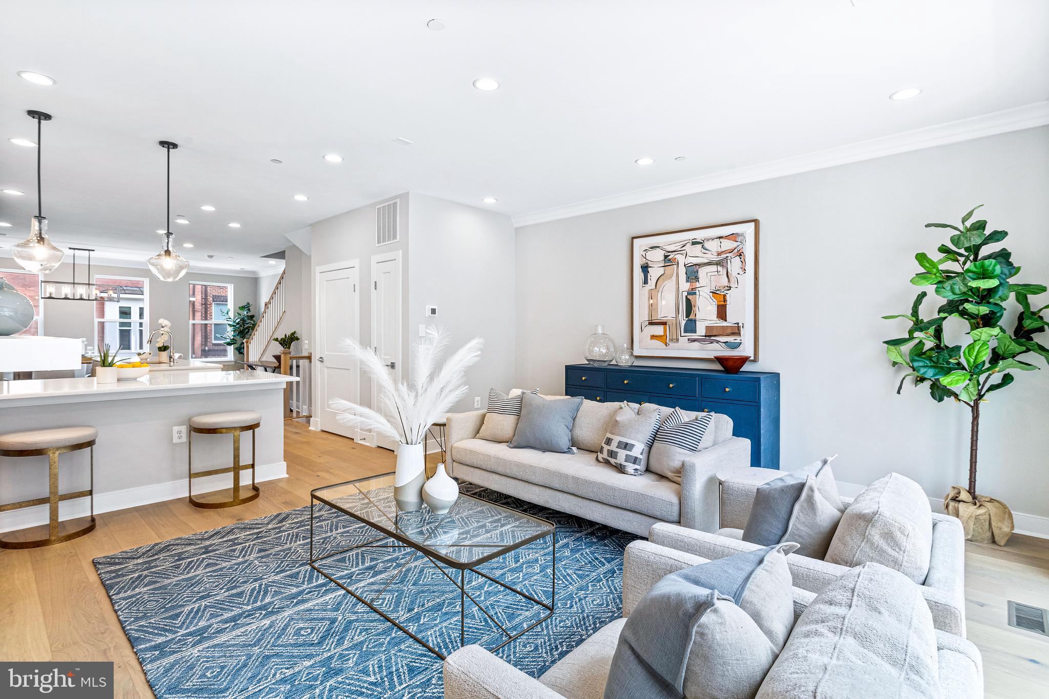 10258 GROSVENOR