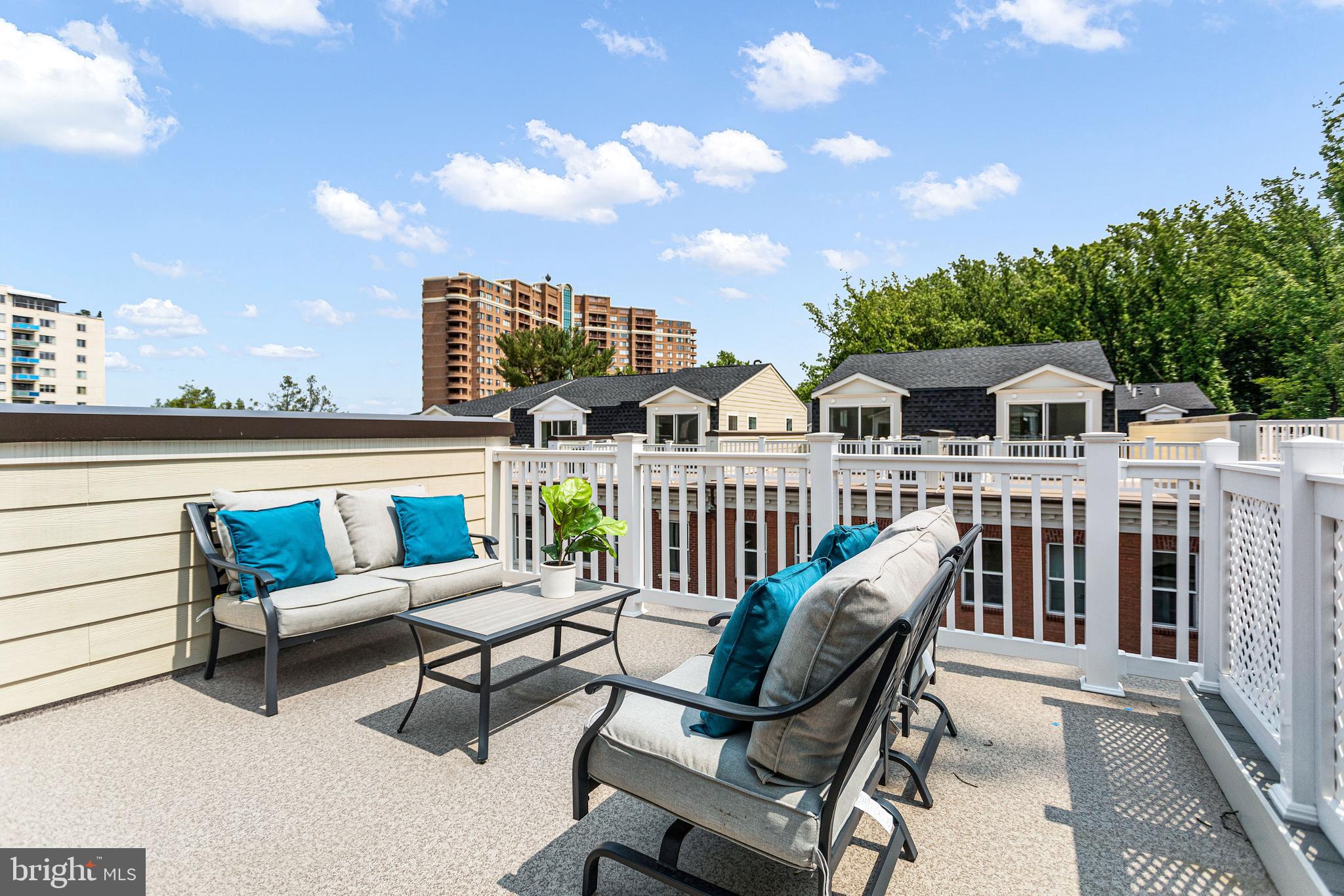 10258 GROSVENOR