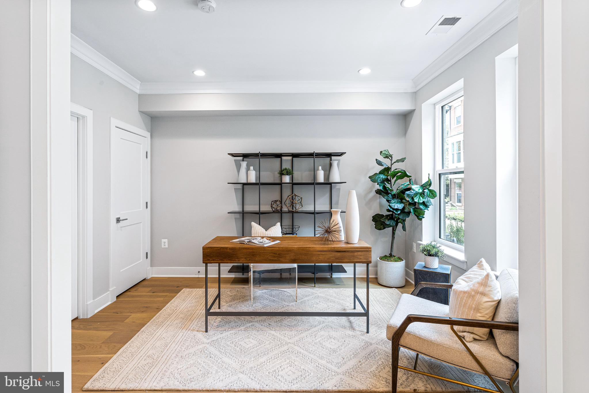 10258 GROSVENOR