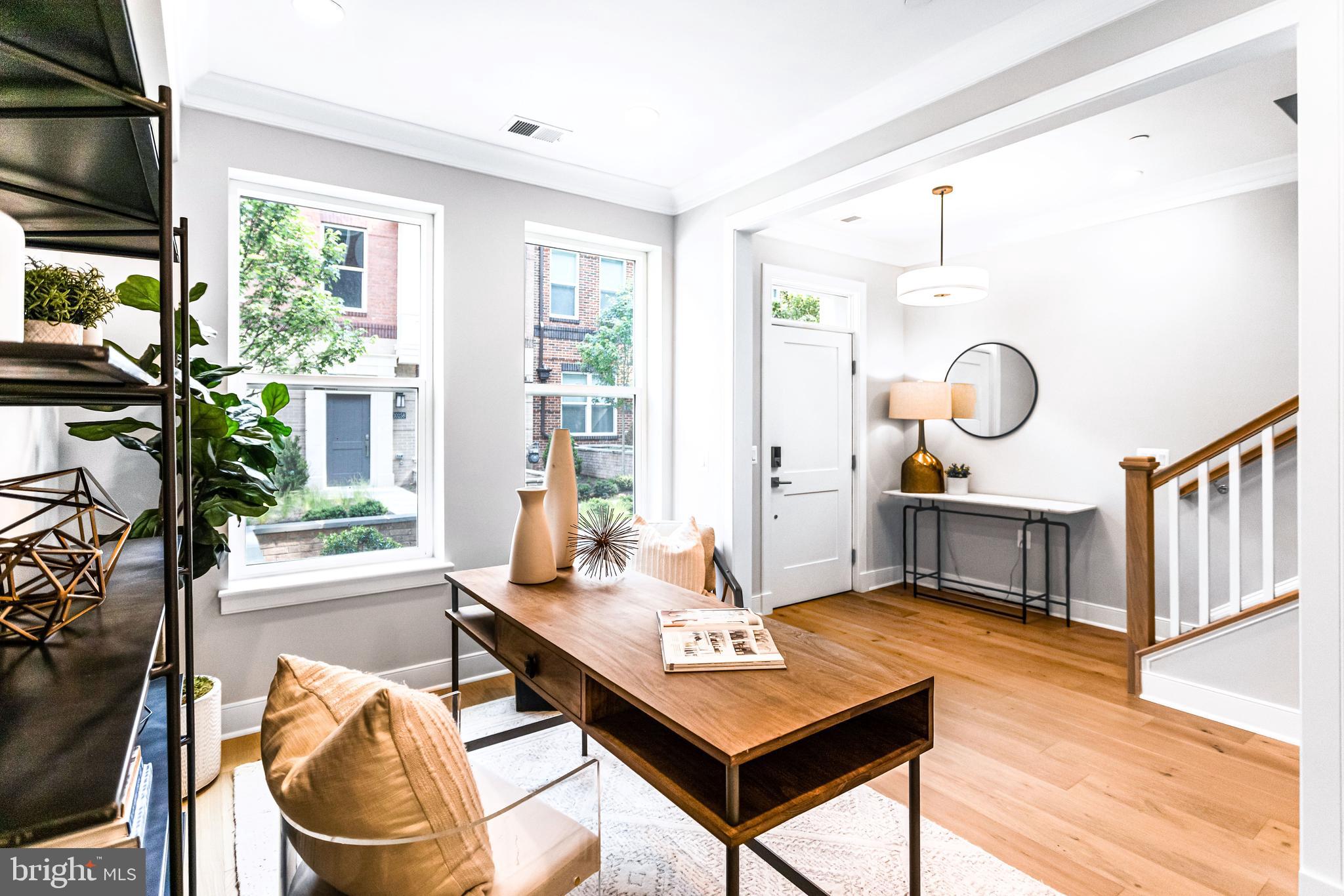 10258 GROSVENOR