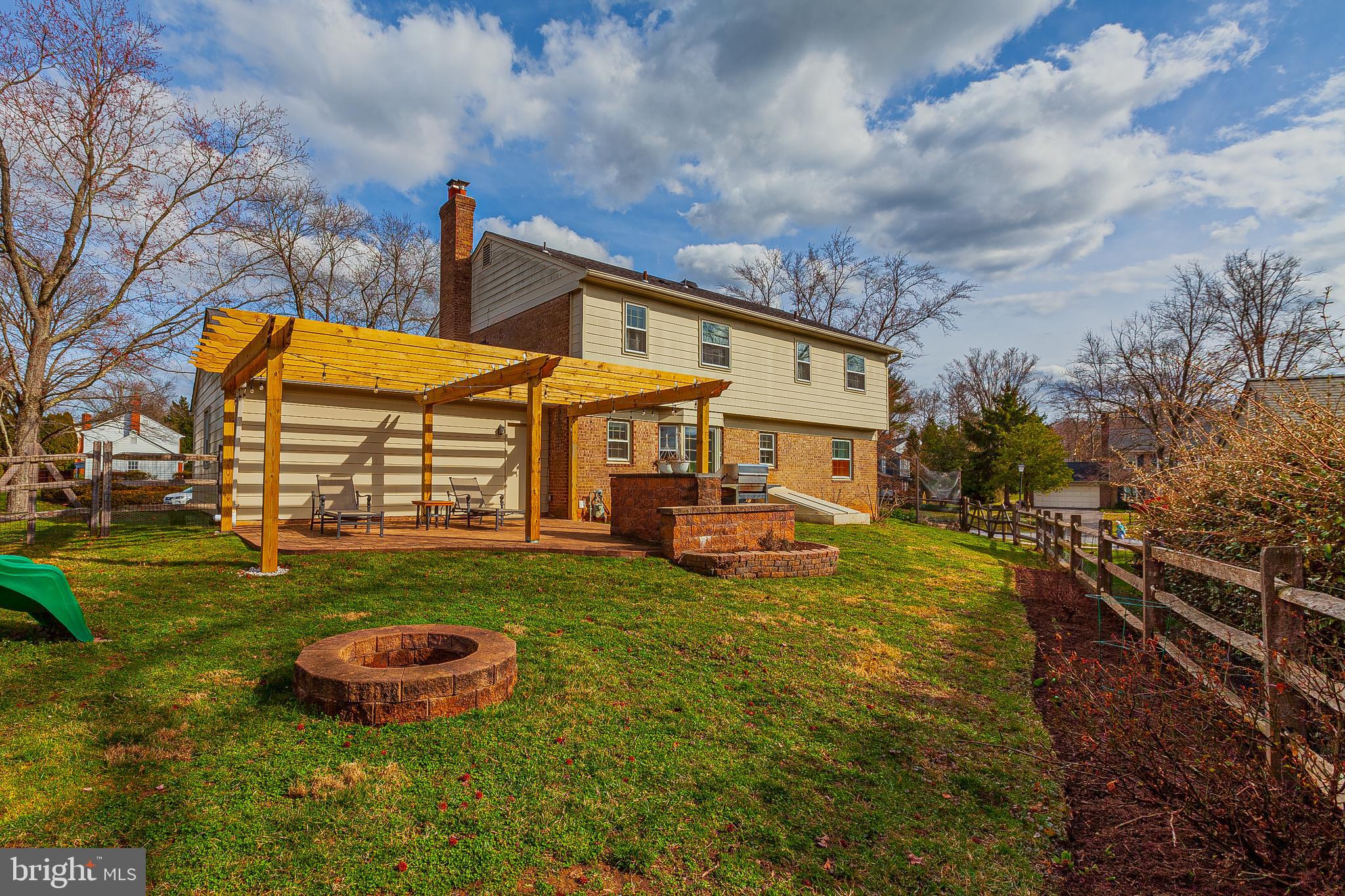 15100 SUNFLOWER COURT
