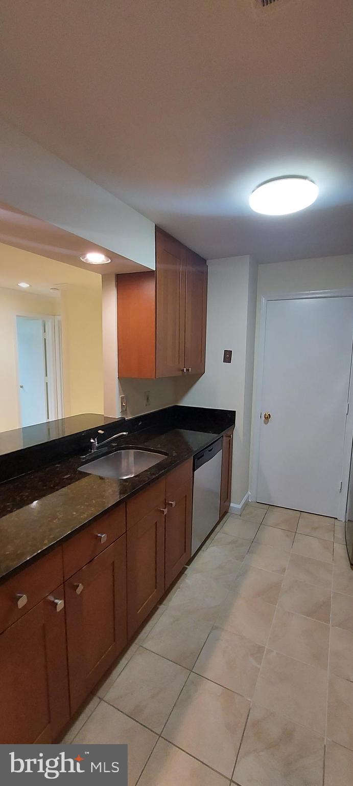 13601 SIR THOMAS WAY 2-C-32