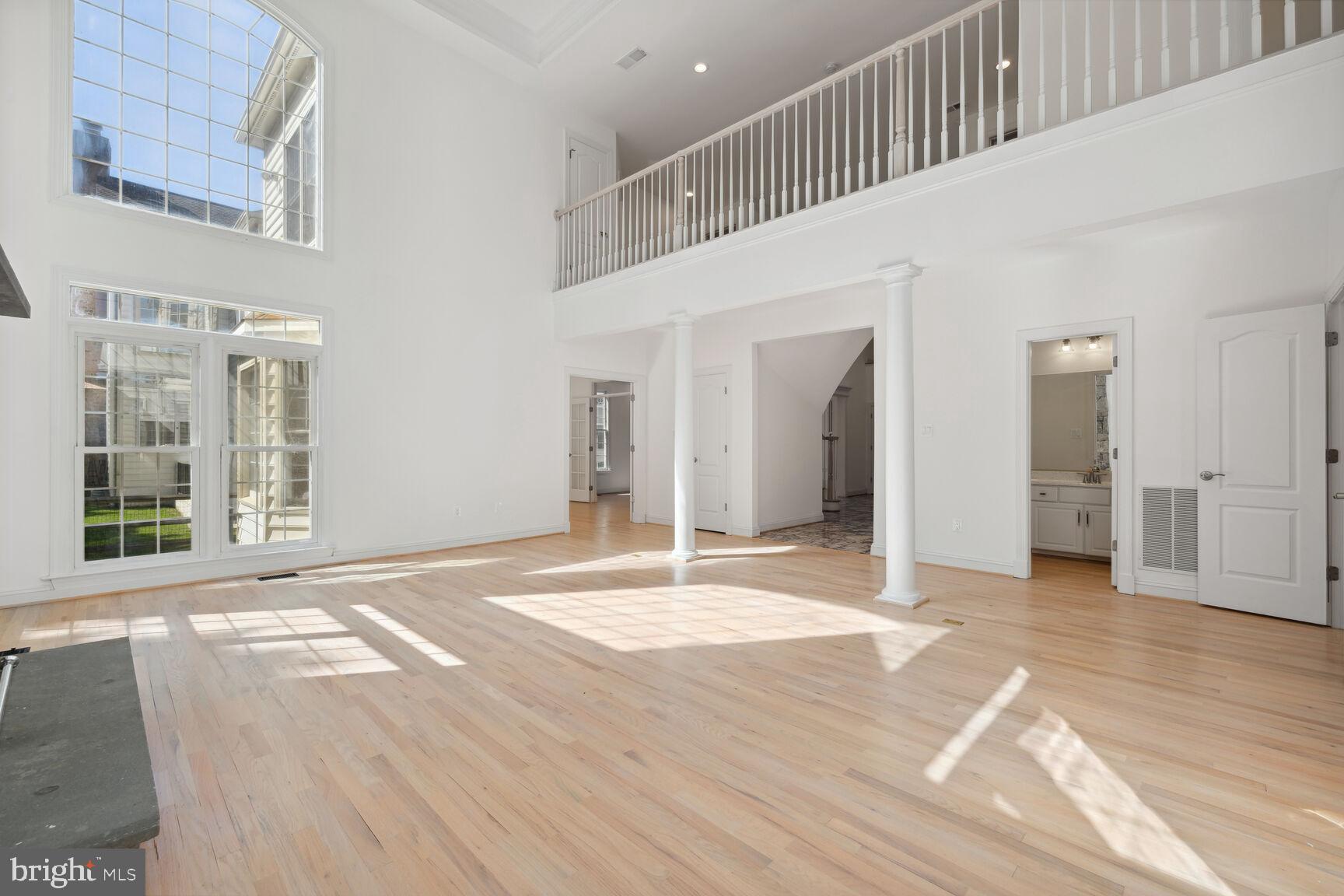 9909 BALD CYPRESS DRIVE