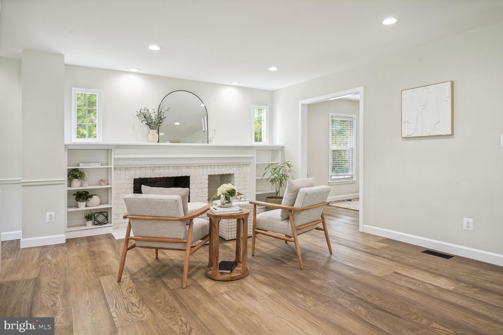 20005 DOOLITTLE STREET
