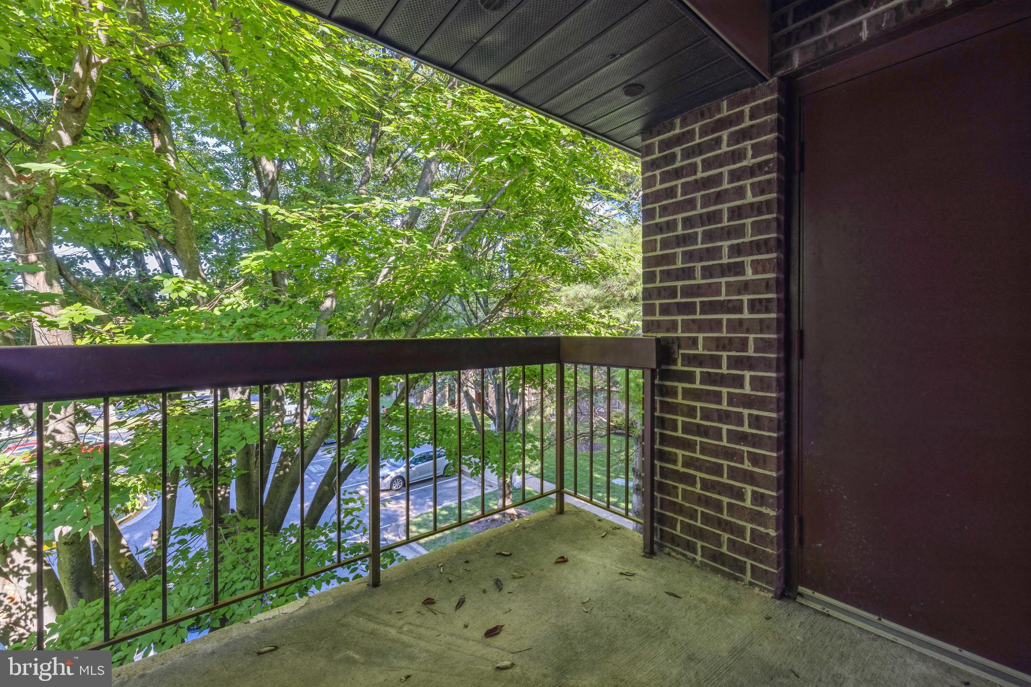 18503 SWEET AUTUMN DRIVE 301