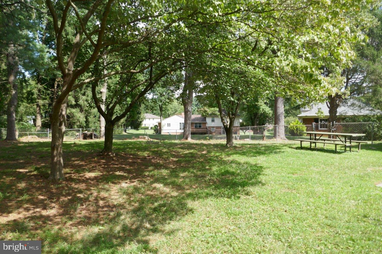 3709 TODDSBURY LANE