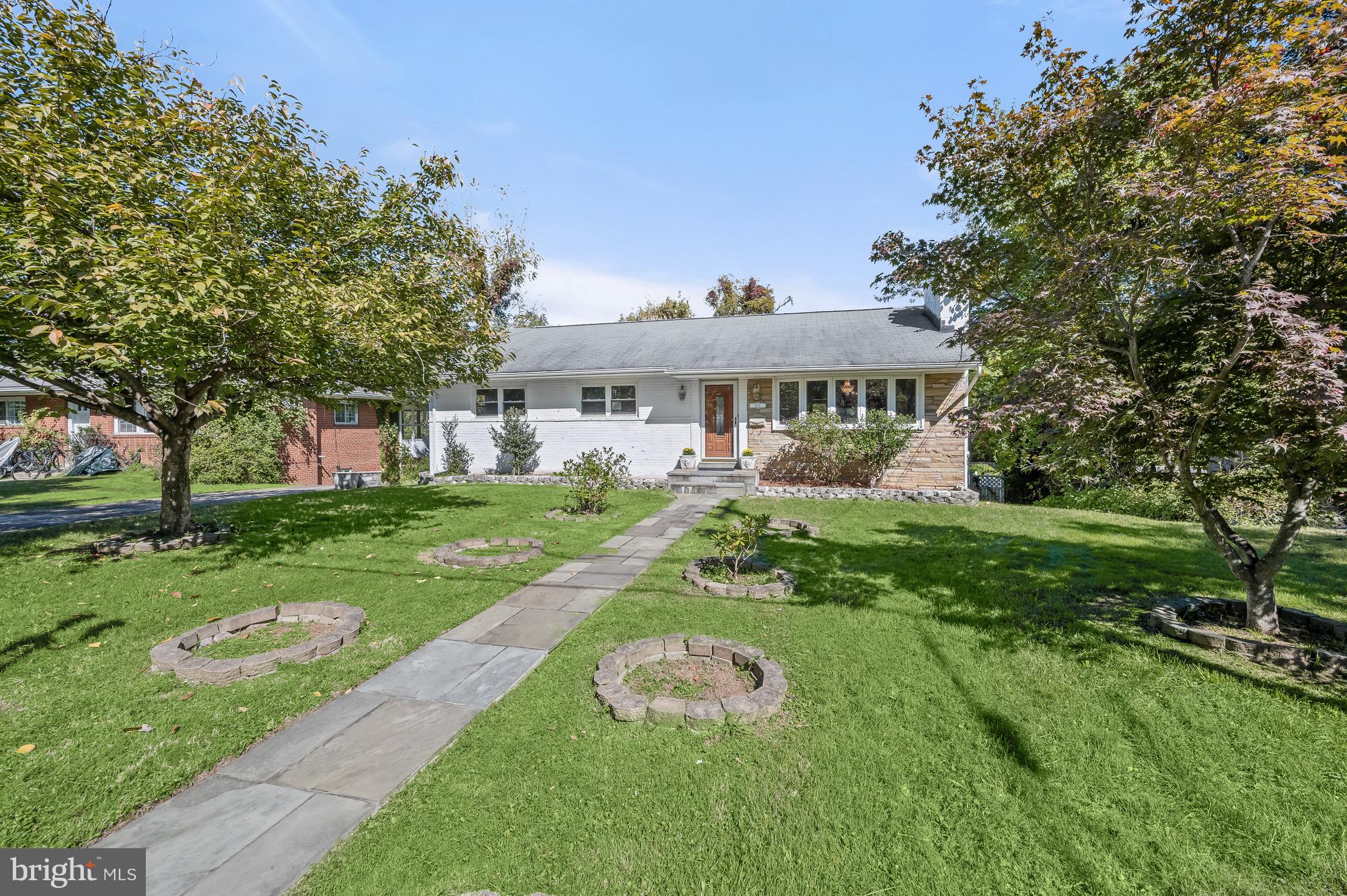 9331 E PARKHILL DRIVE