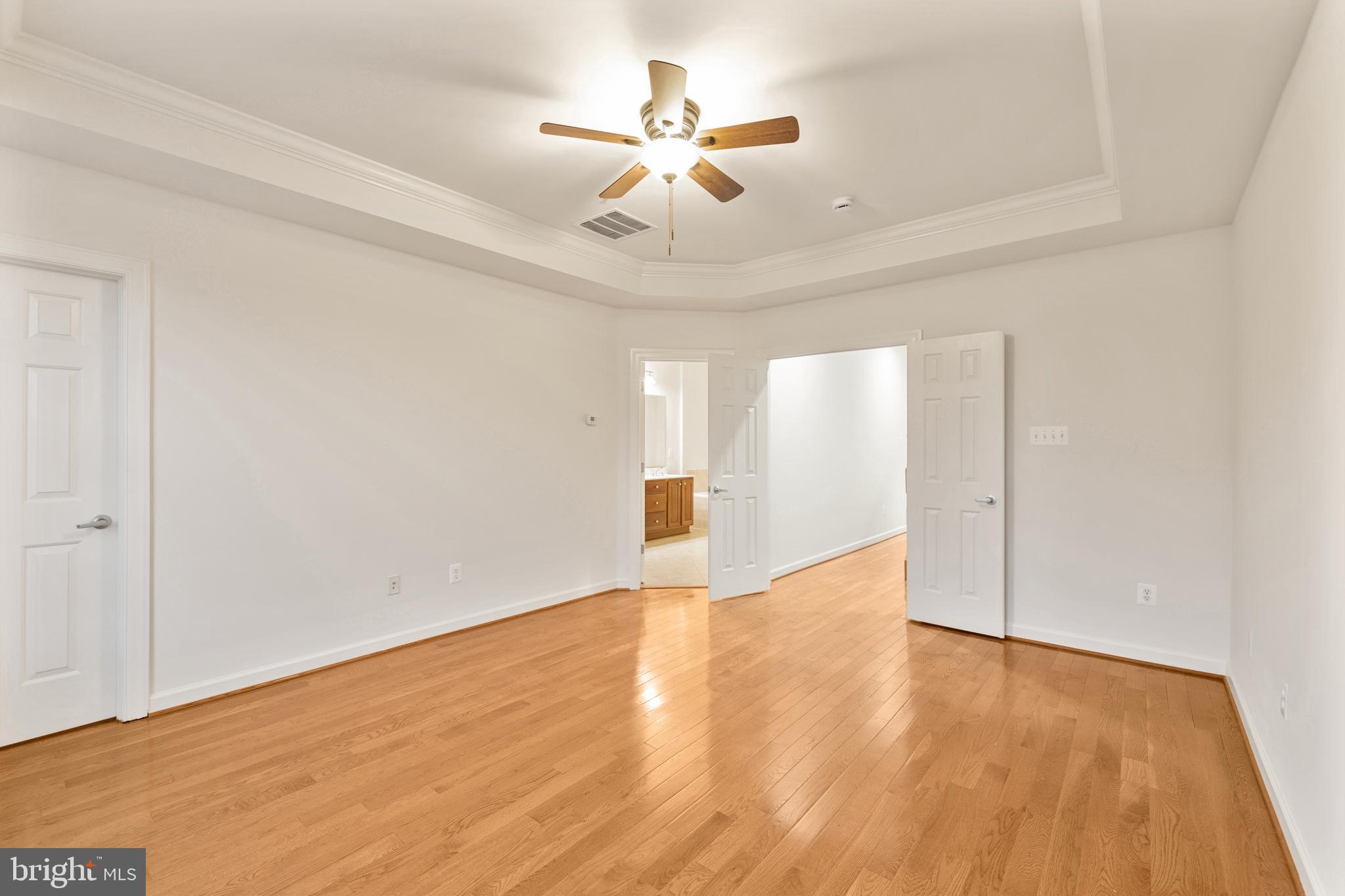 658 RAVEN AVENUE