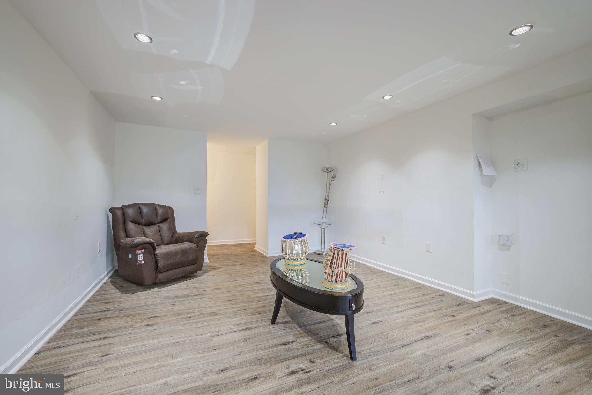 18734 WALKERS CHOICE ROAD 3