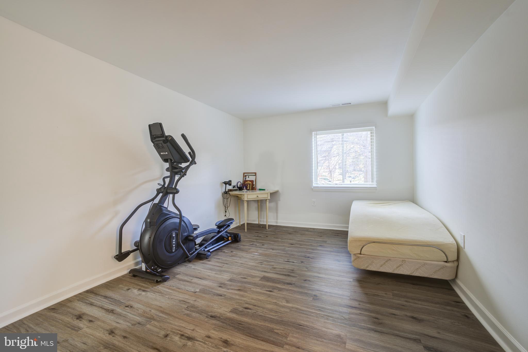 18734 WALKERS CHOICE ROAD 3