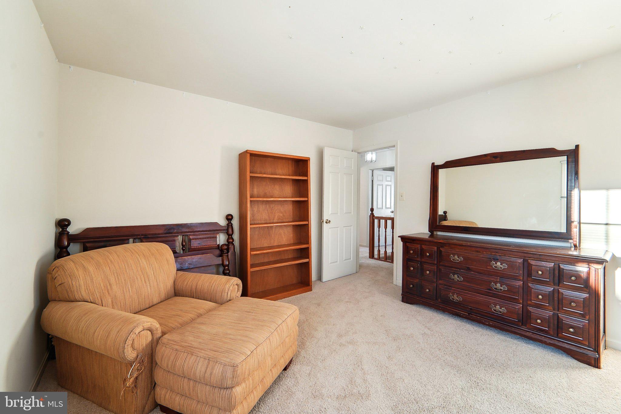 304 SAYBROOKE VIEW DRIVE
