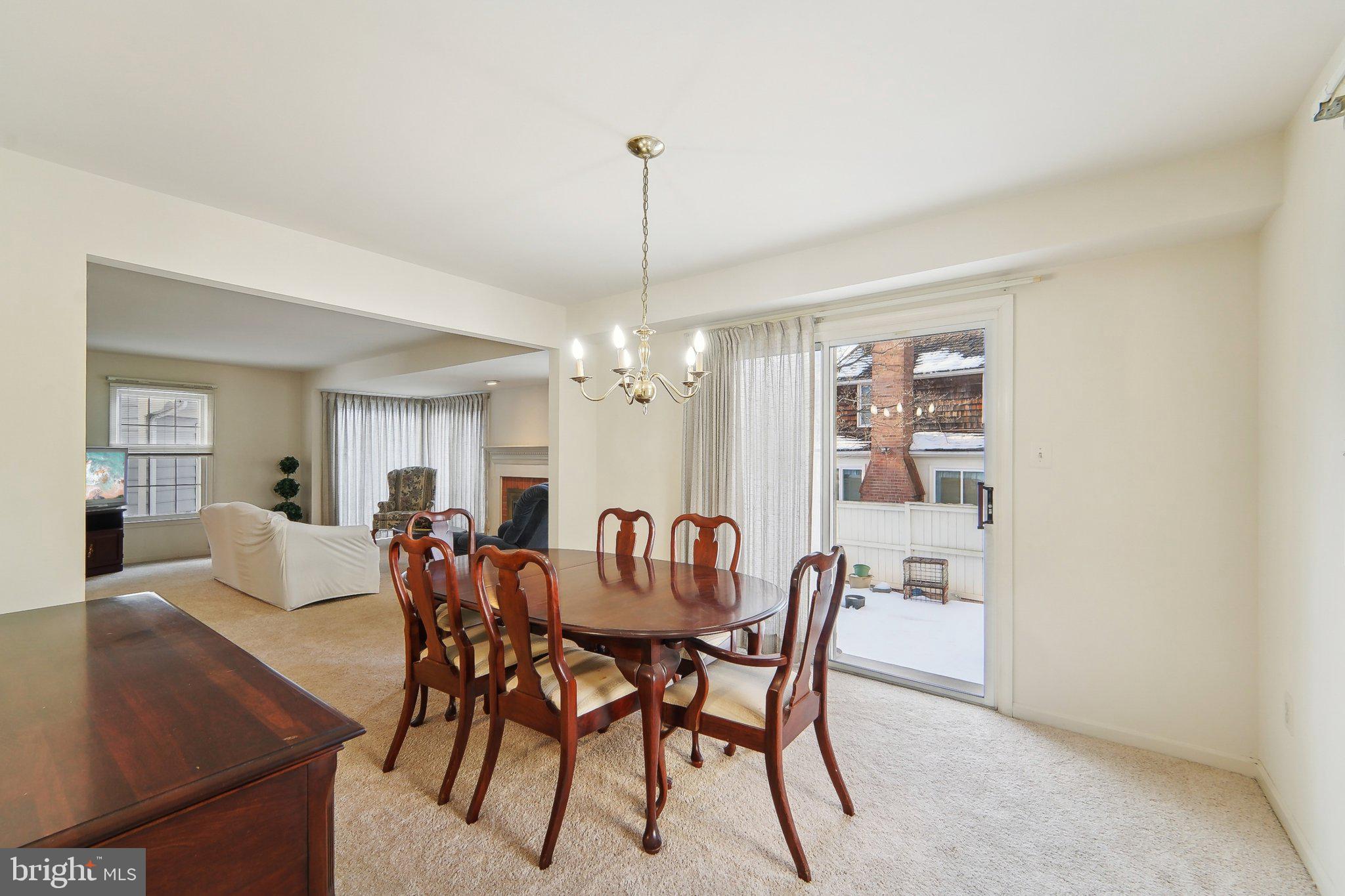 304 SAYBROOKE VIEW DRIVE