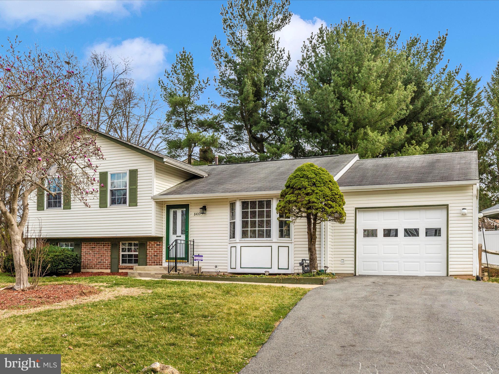 8400 MOUNTAIN LAUREL LANE