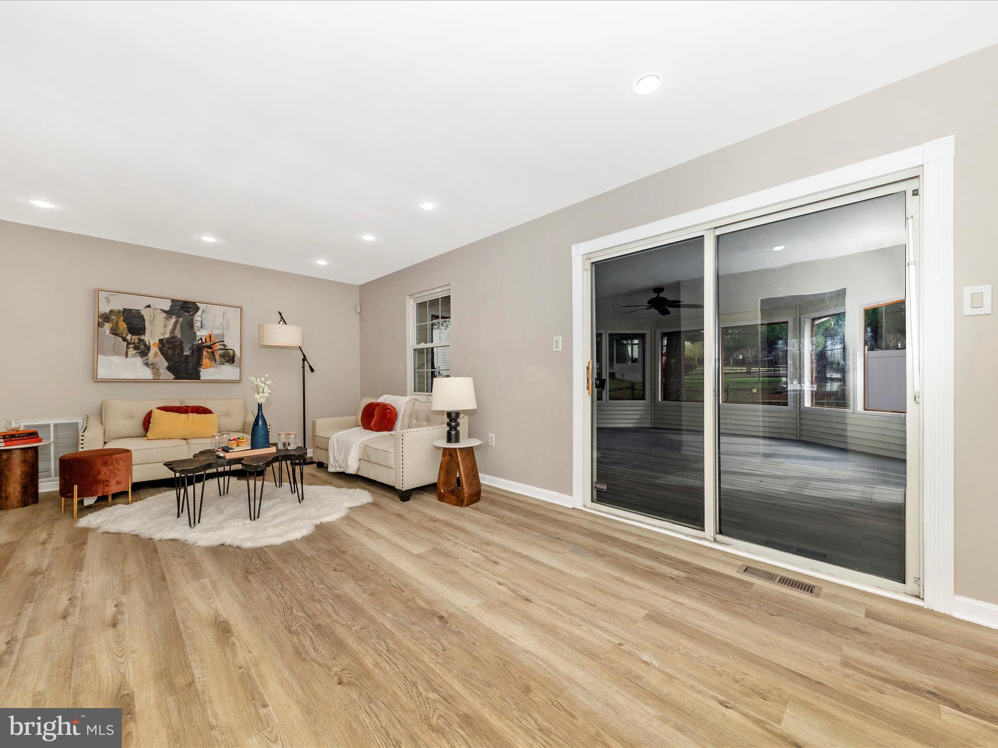 8400 MOUNTAIN LAUREL LANE