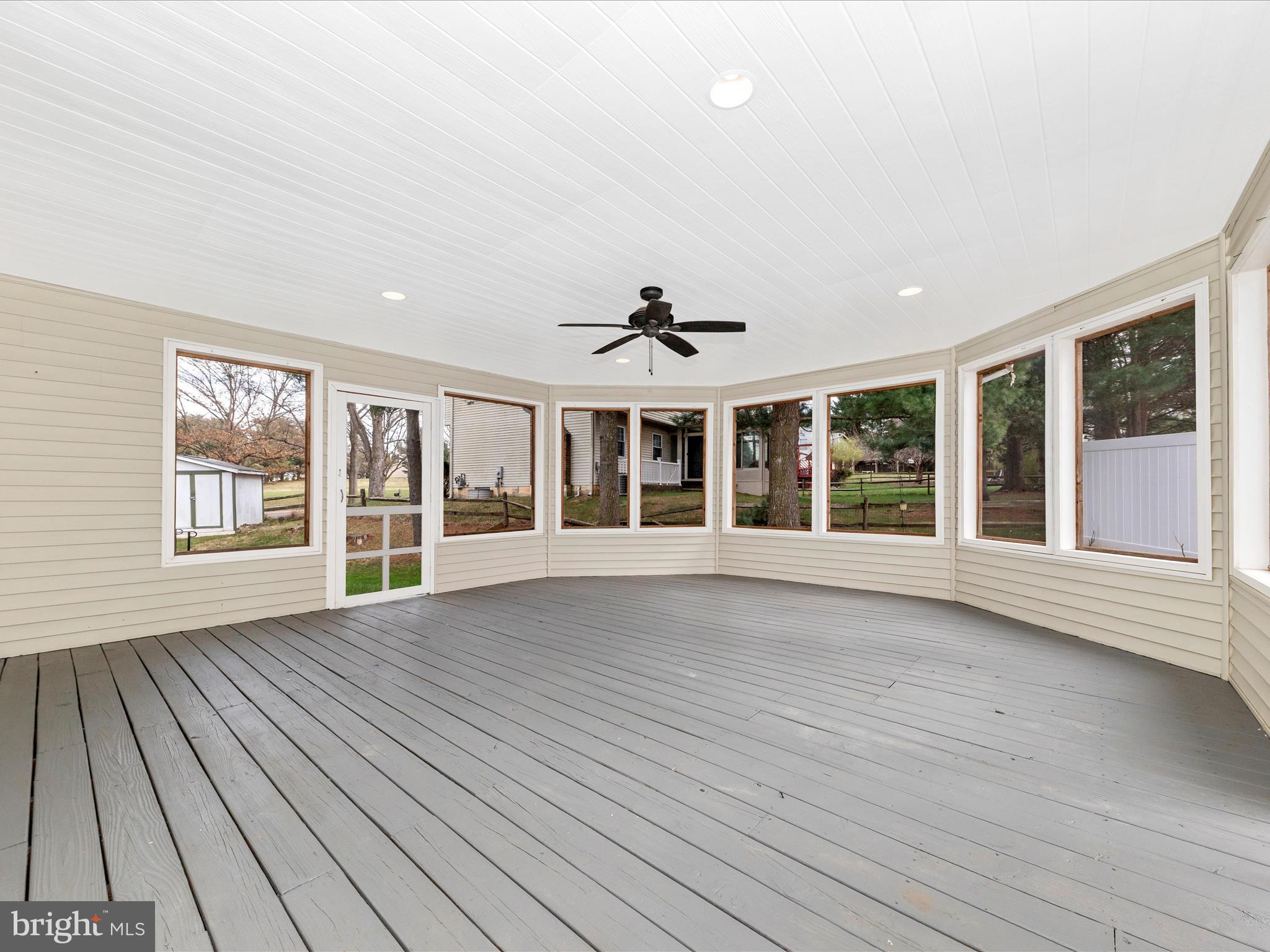 8400 MOUNTAIN LAUREL LANE