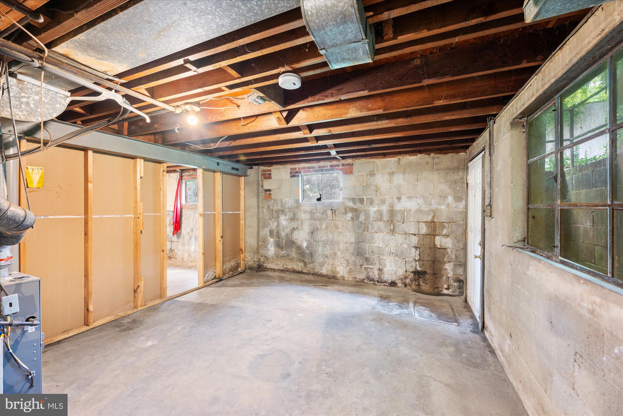13102 VANDALIA DRIVE