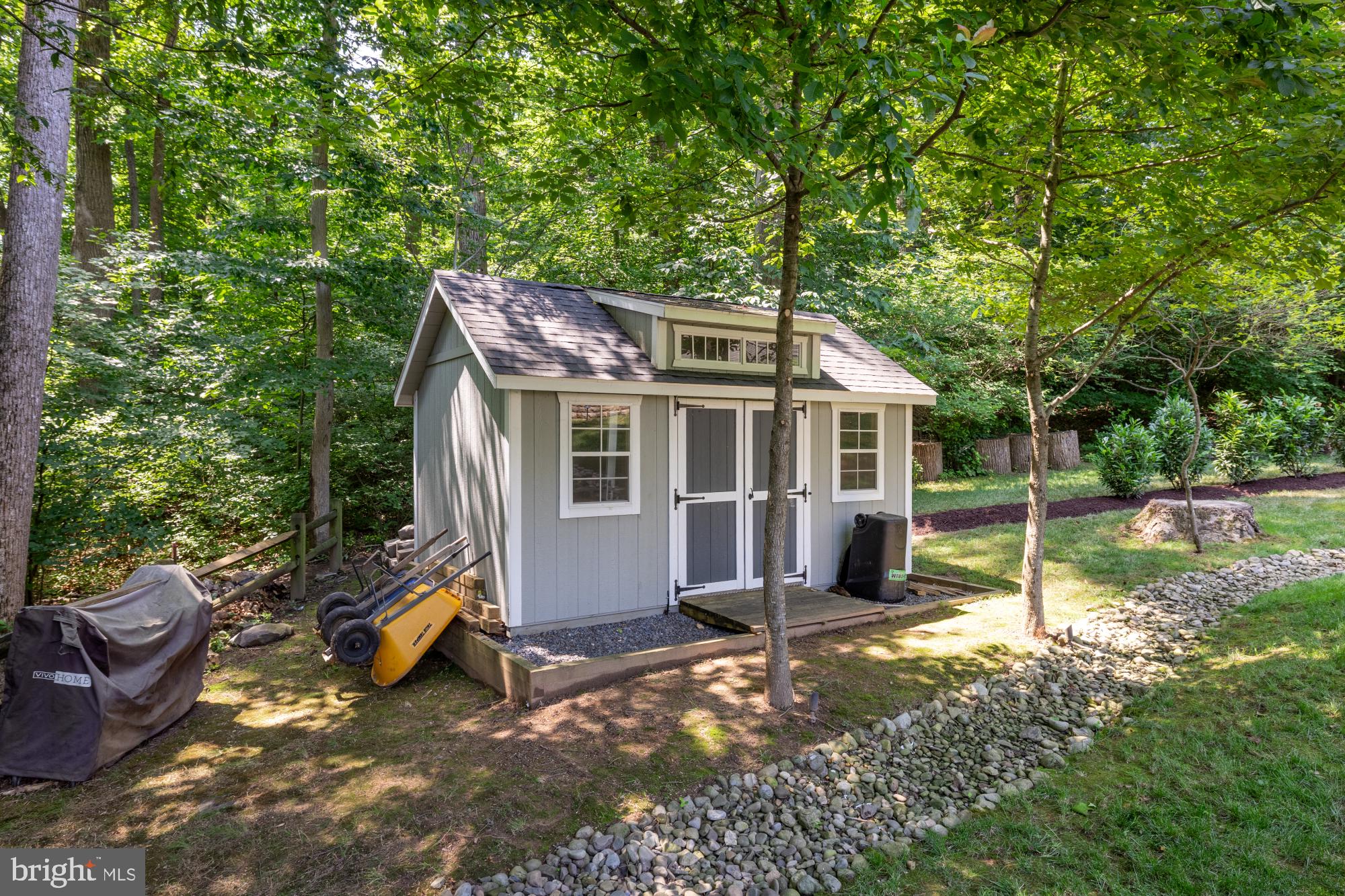 15931 WOODS CENTER ROAD