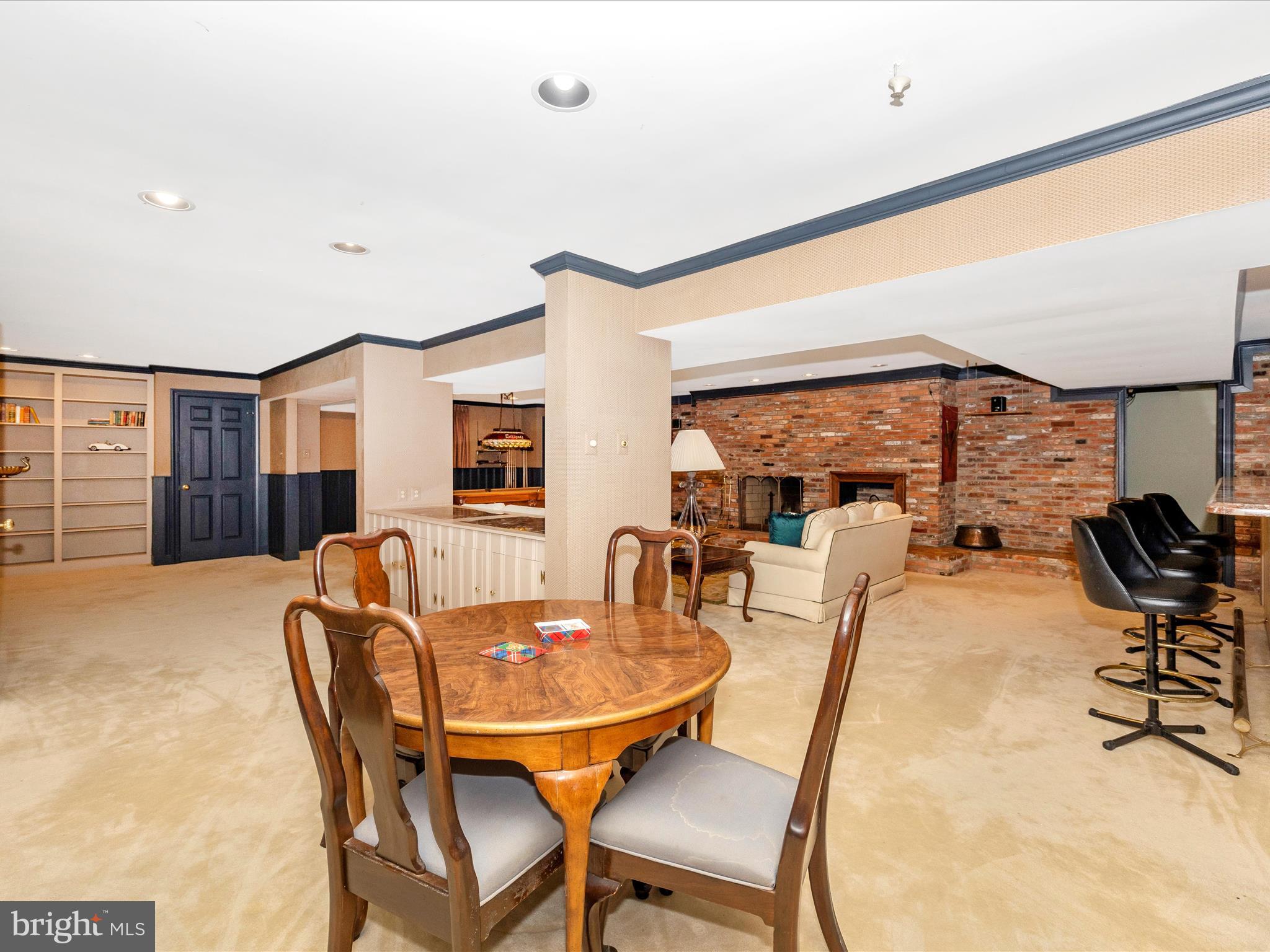 11009 PINEY MEETINGHOUSE ROAD