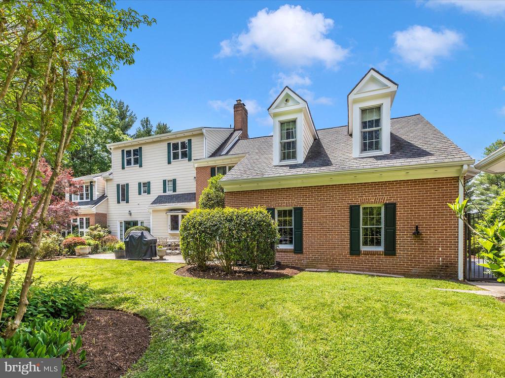 11009 PINEY MEETINGHOUSE ROAD