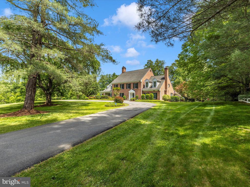 11009 PINEY MEETINGHOUSE ROAD