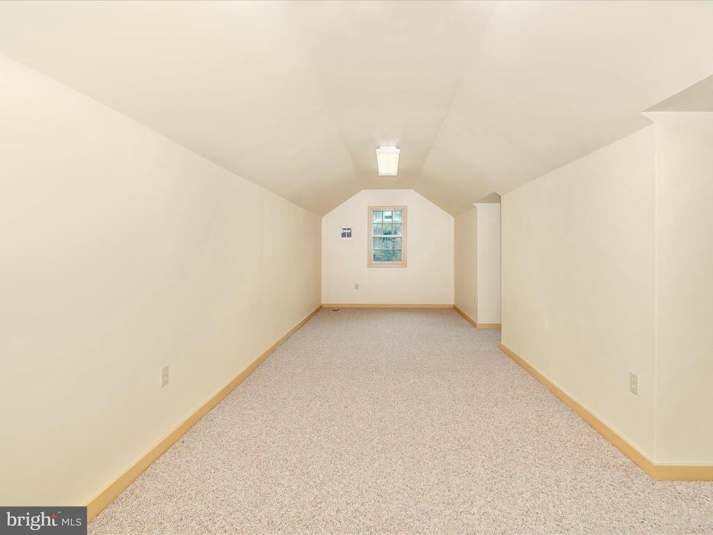 11009 PINEY MEETINGHOUSE ROAD