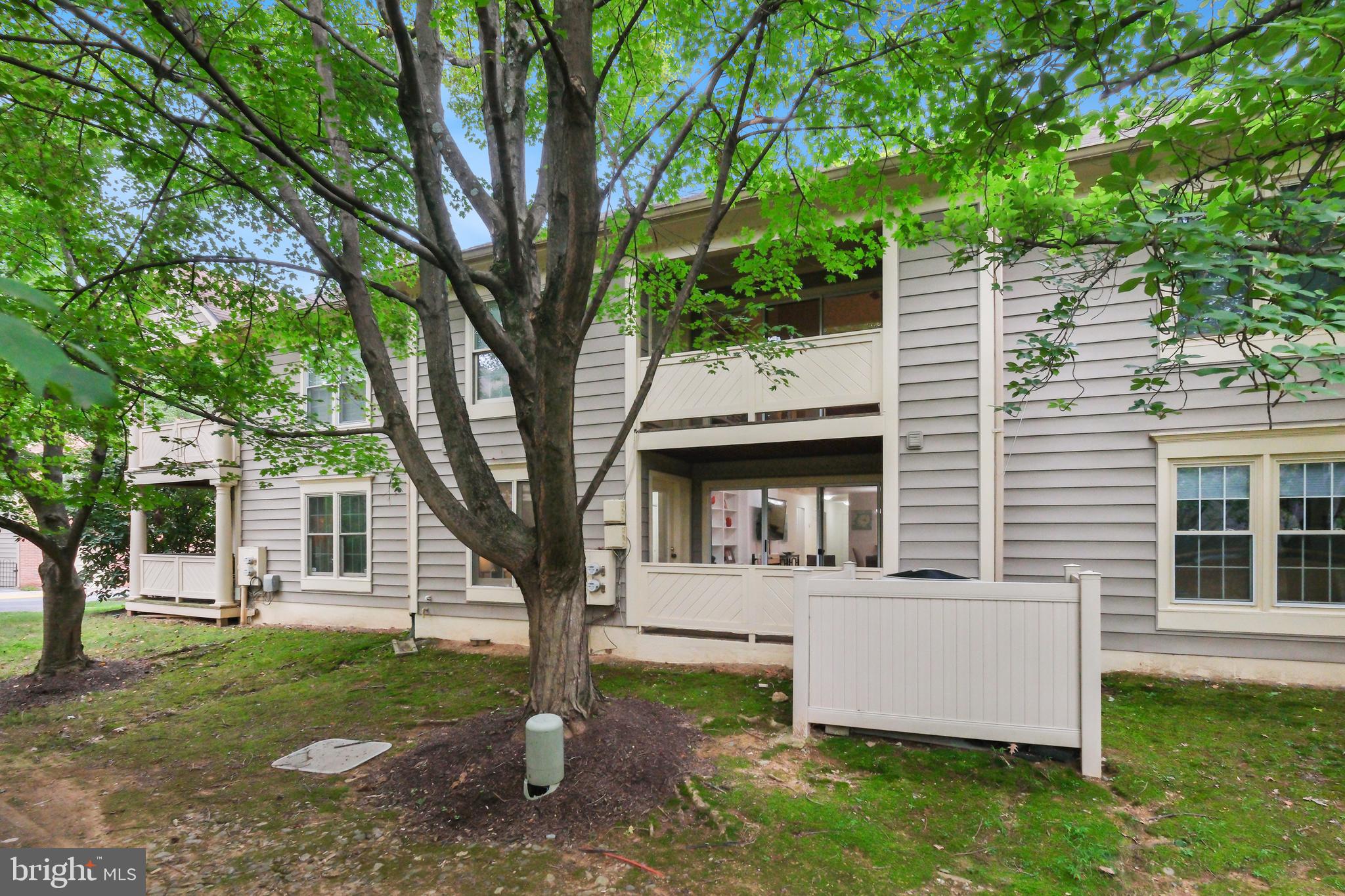 5 LUXBERRY COURT 2