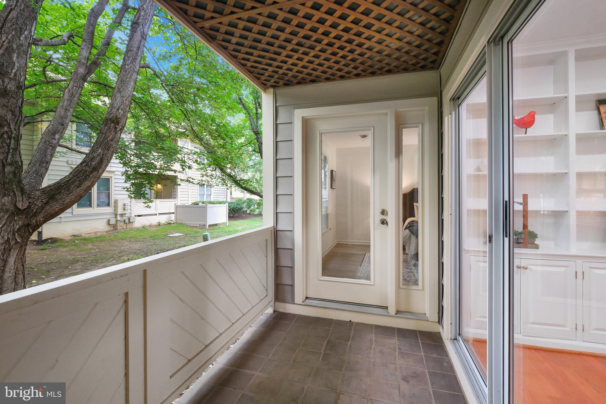 5 LUXBERRY COURT 2