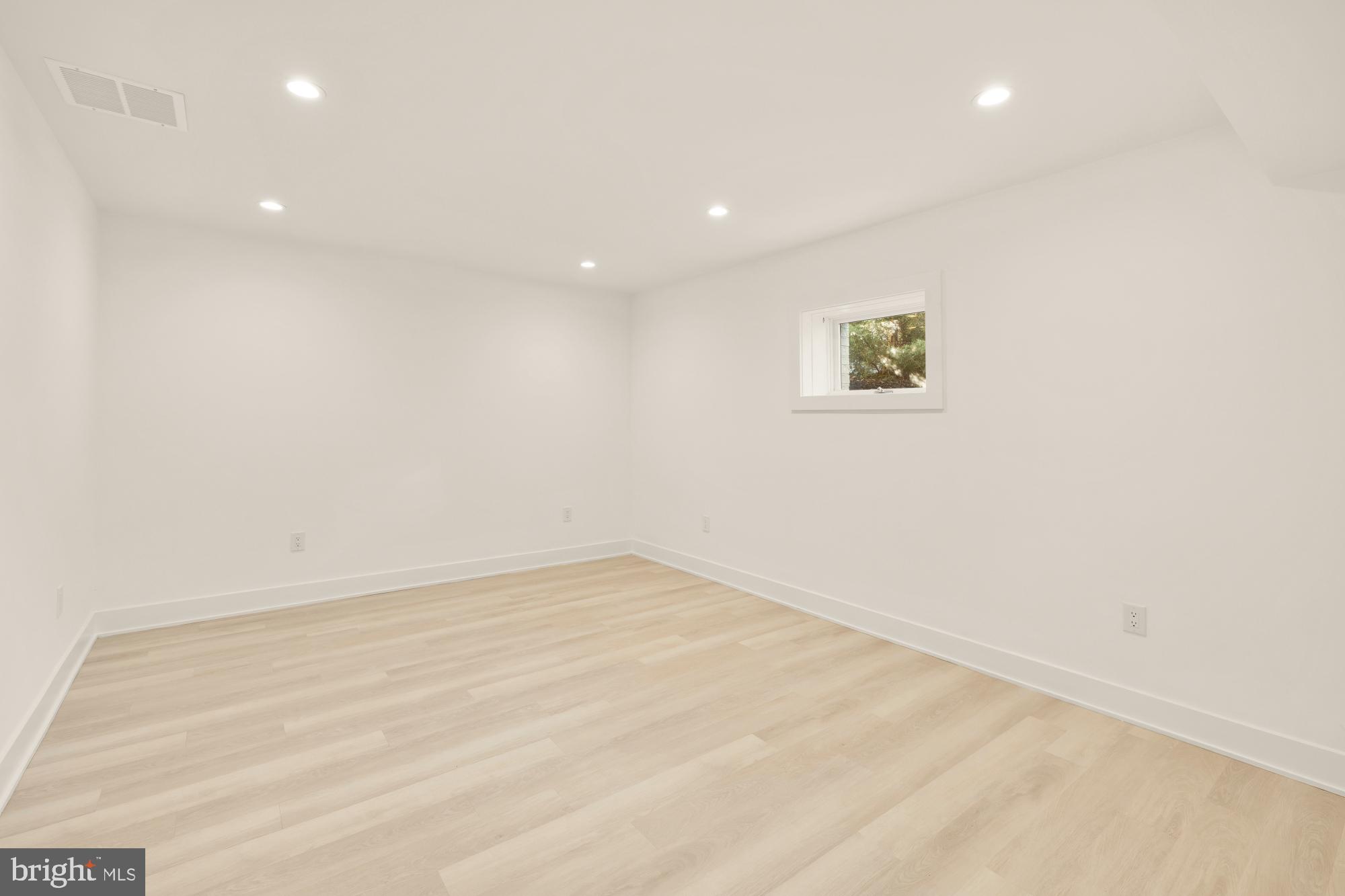 12916 BRUSHWOOD TERRACE