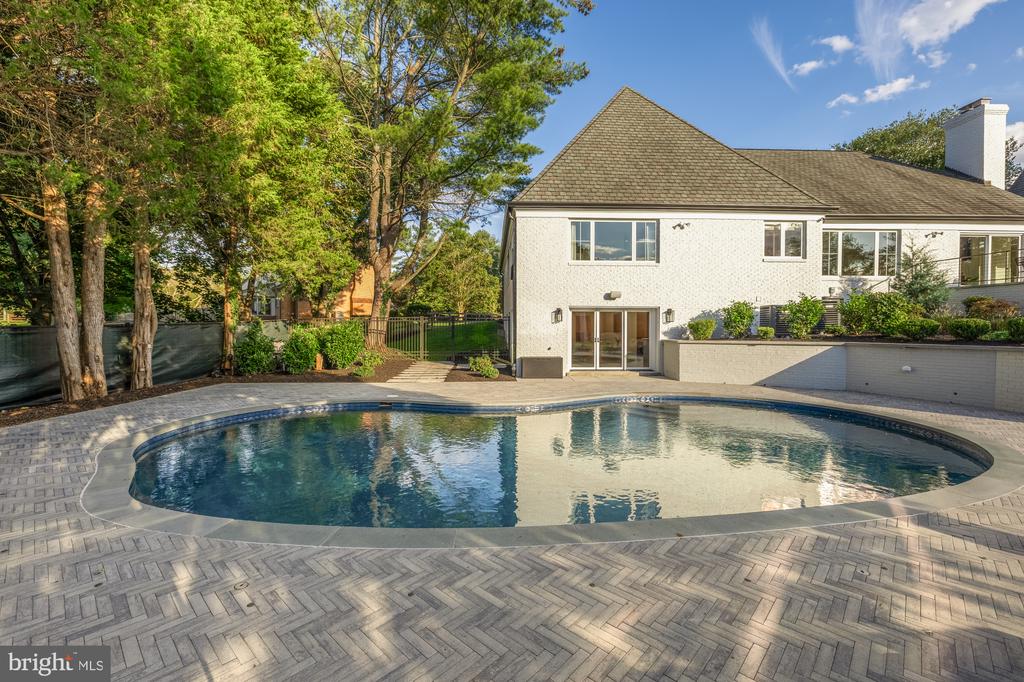 12916 BRUSHWOOD TERRACE